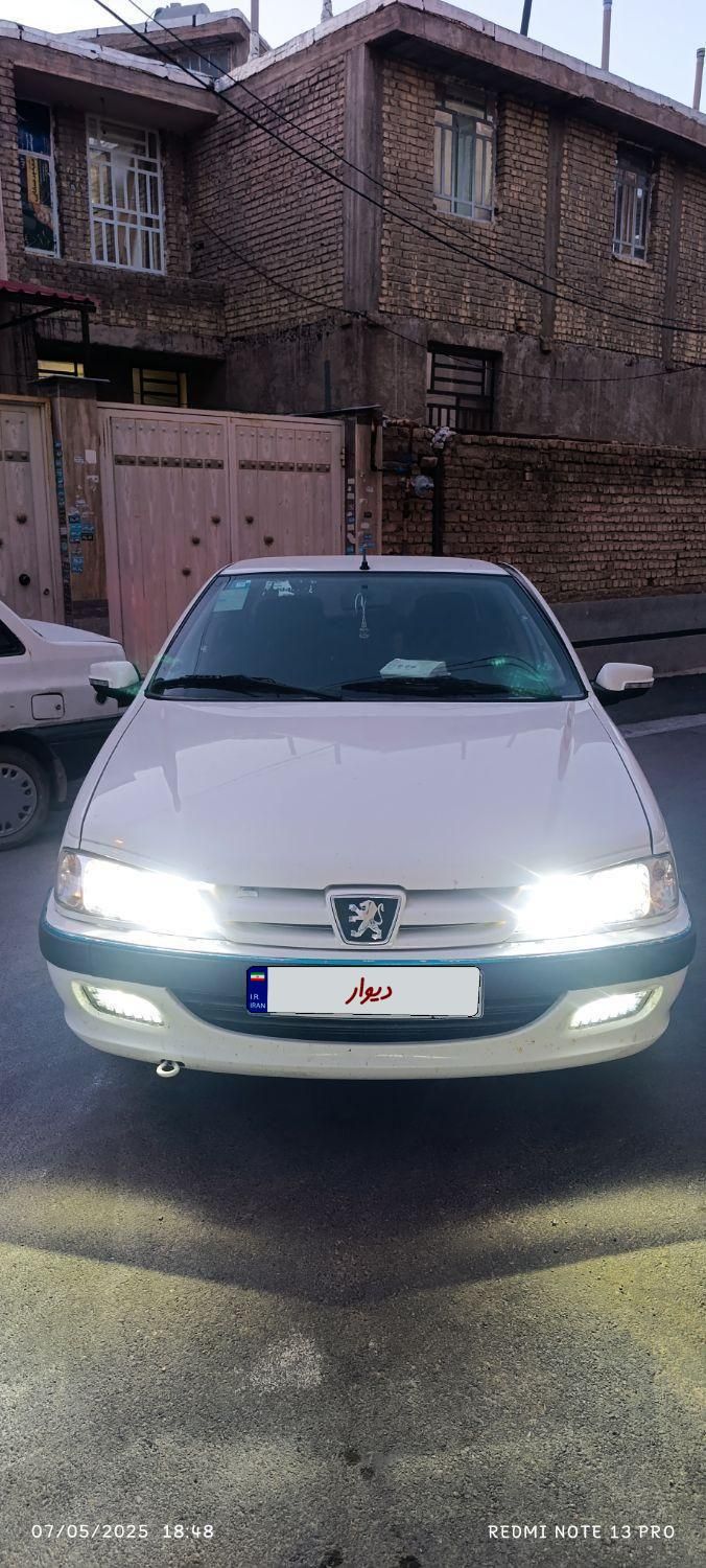 پژو پارس XU7P - 1402