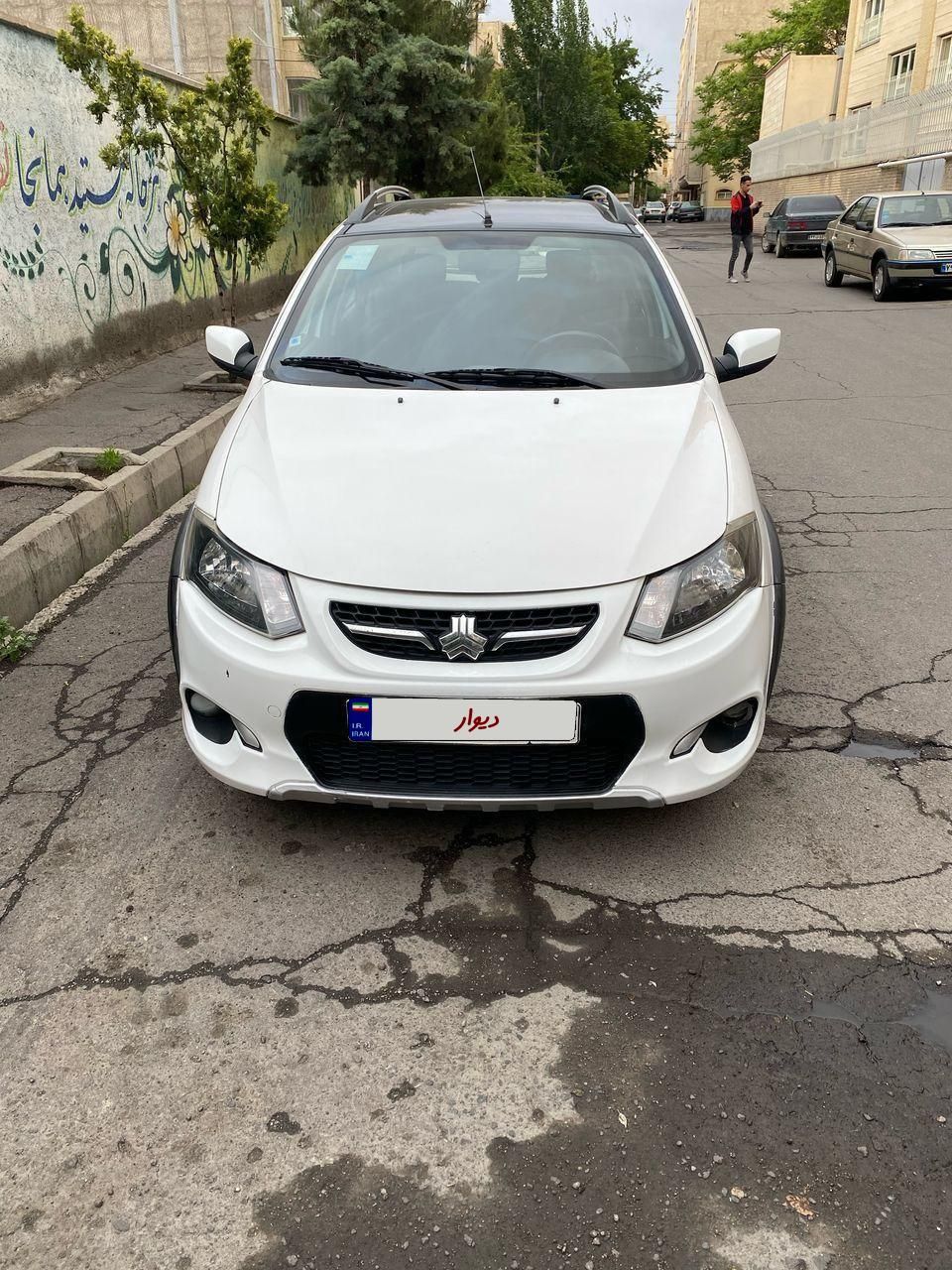 خودرو کوییک، R آگهی ann_18048962
