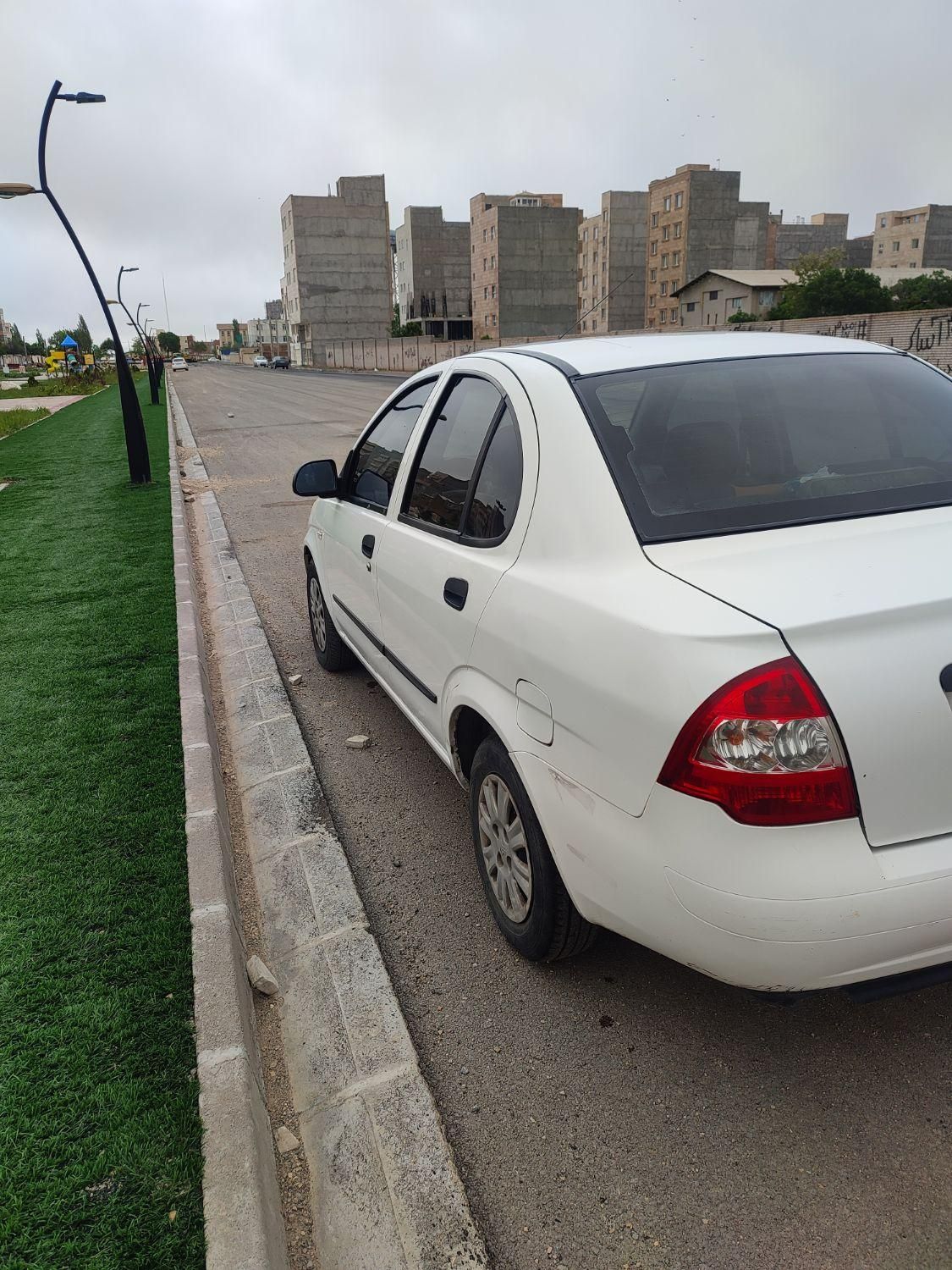 تیبا صندوق دار EX - 1395