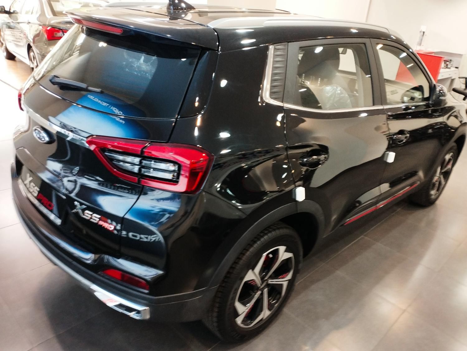 ام وی ام X55 پرو IE - 2024