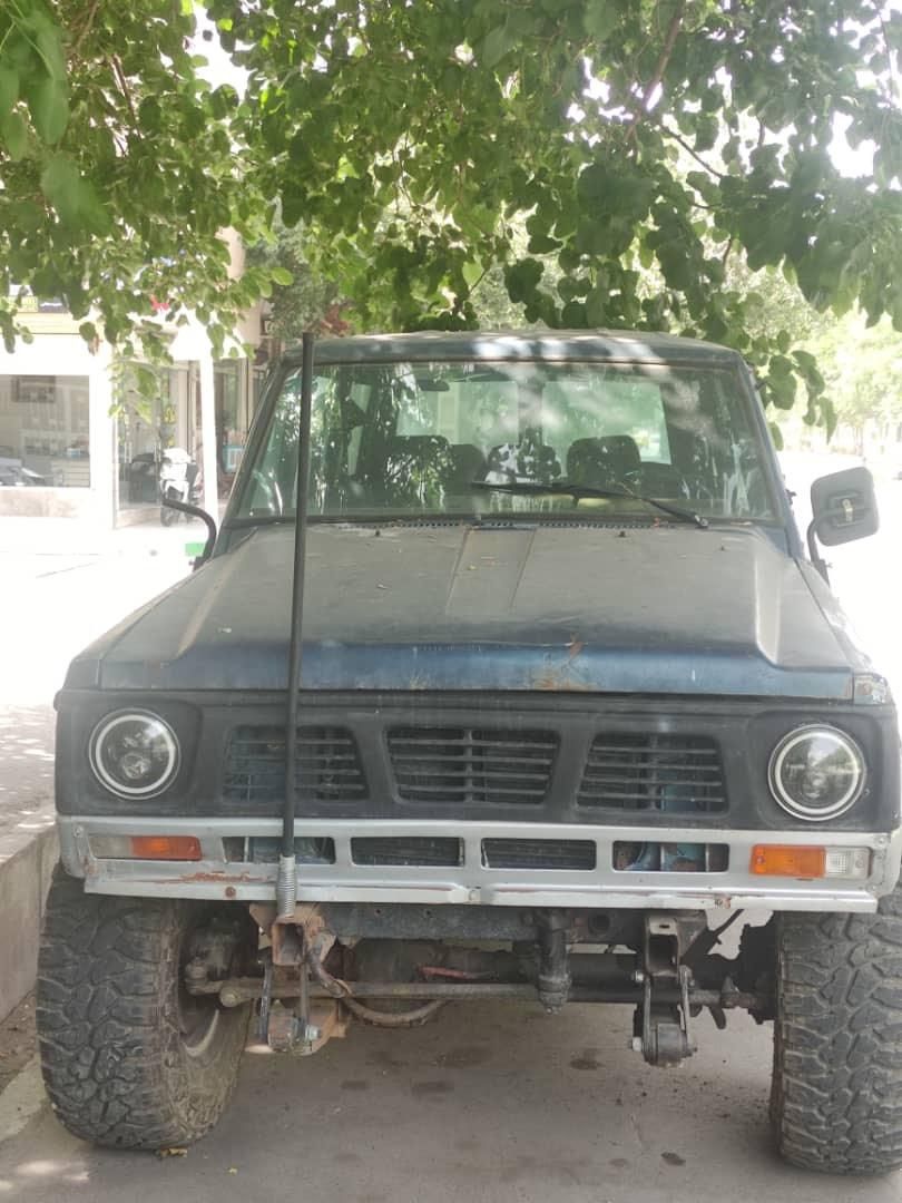 نیسان پاترول چهار درب 6 سیلندر - 1999
