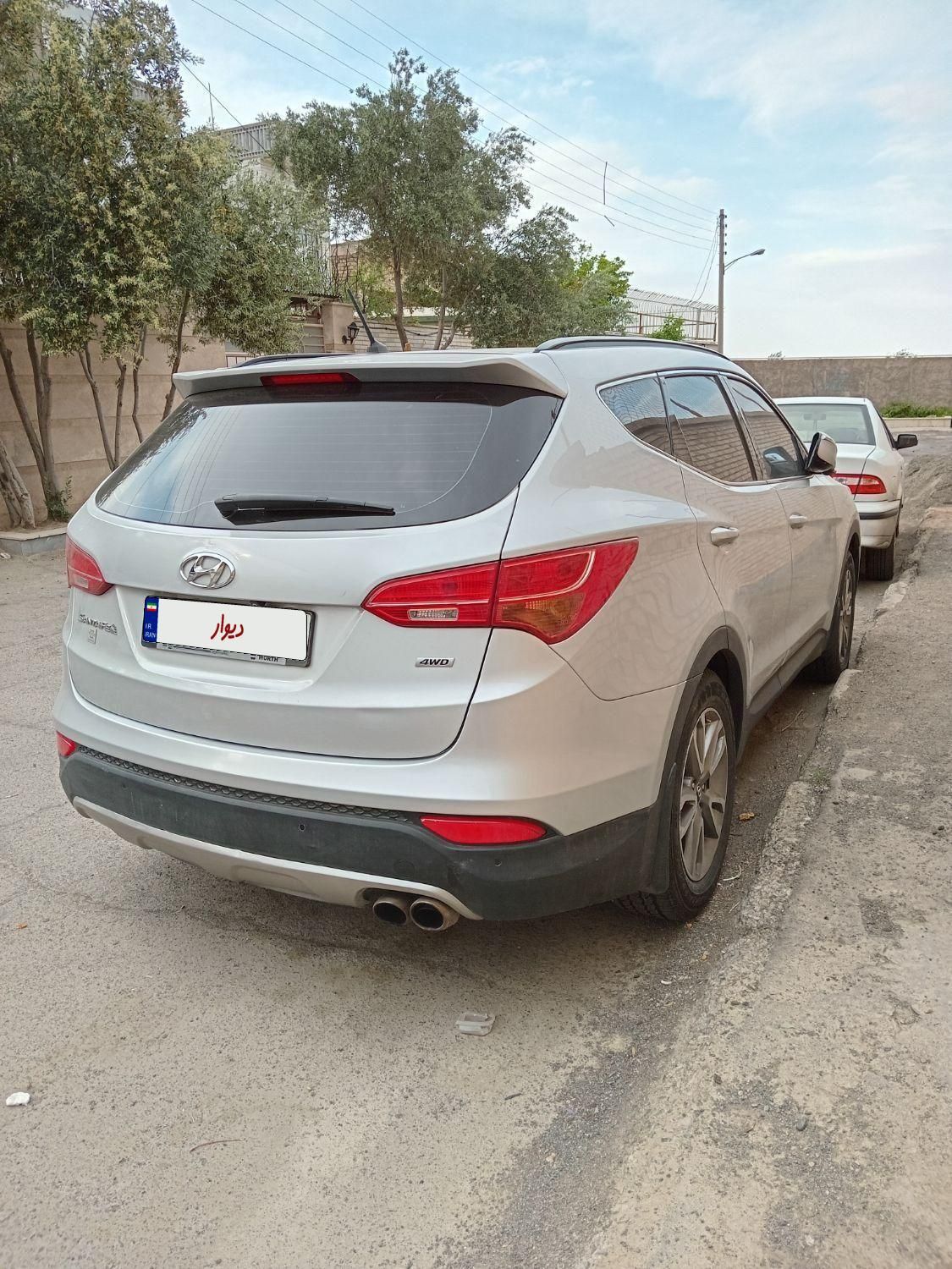 هیوندای سانتافه 4 سیلندر دو دیفرانسیل - 2014