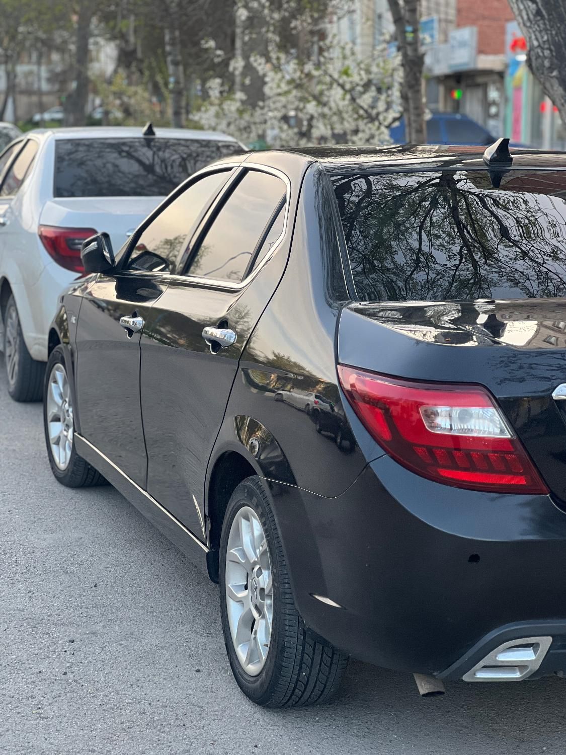 دنا پلاس اتوماتیک توربو - 1400