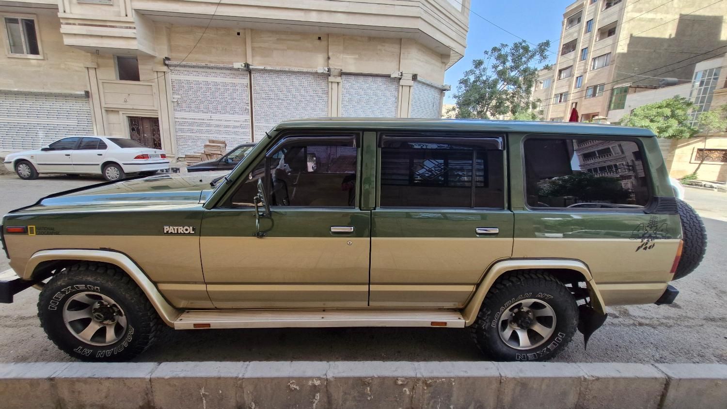 نیسان پاترول چهار درب 4 سیلندر - 2000