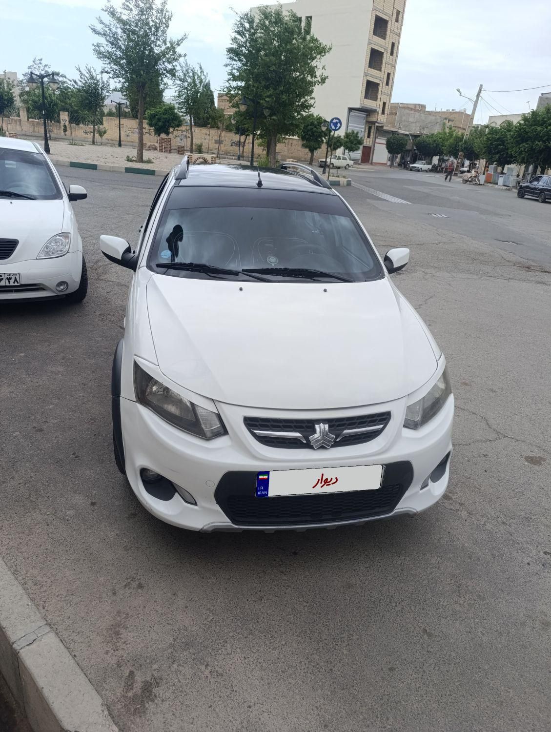 خودرو کوییک، R آگهی ann_18052449