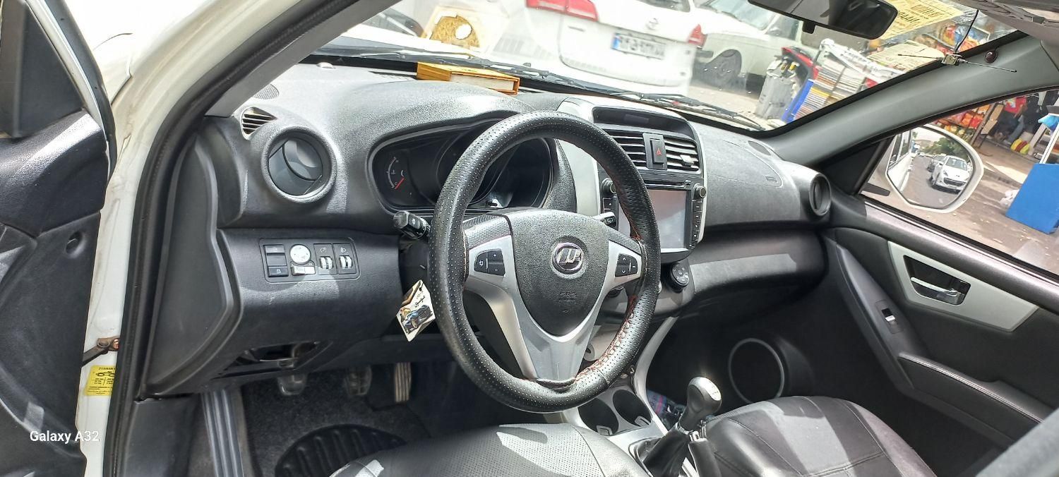 لیفان X60 دنده‌ای - 2014