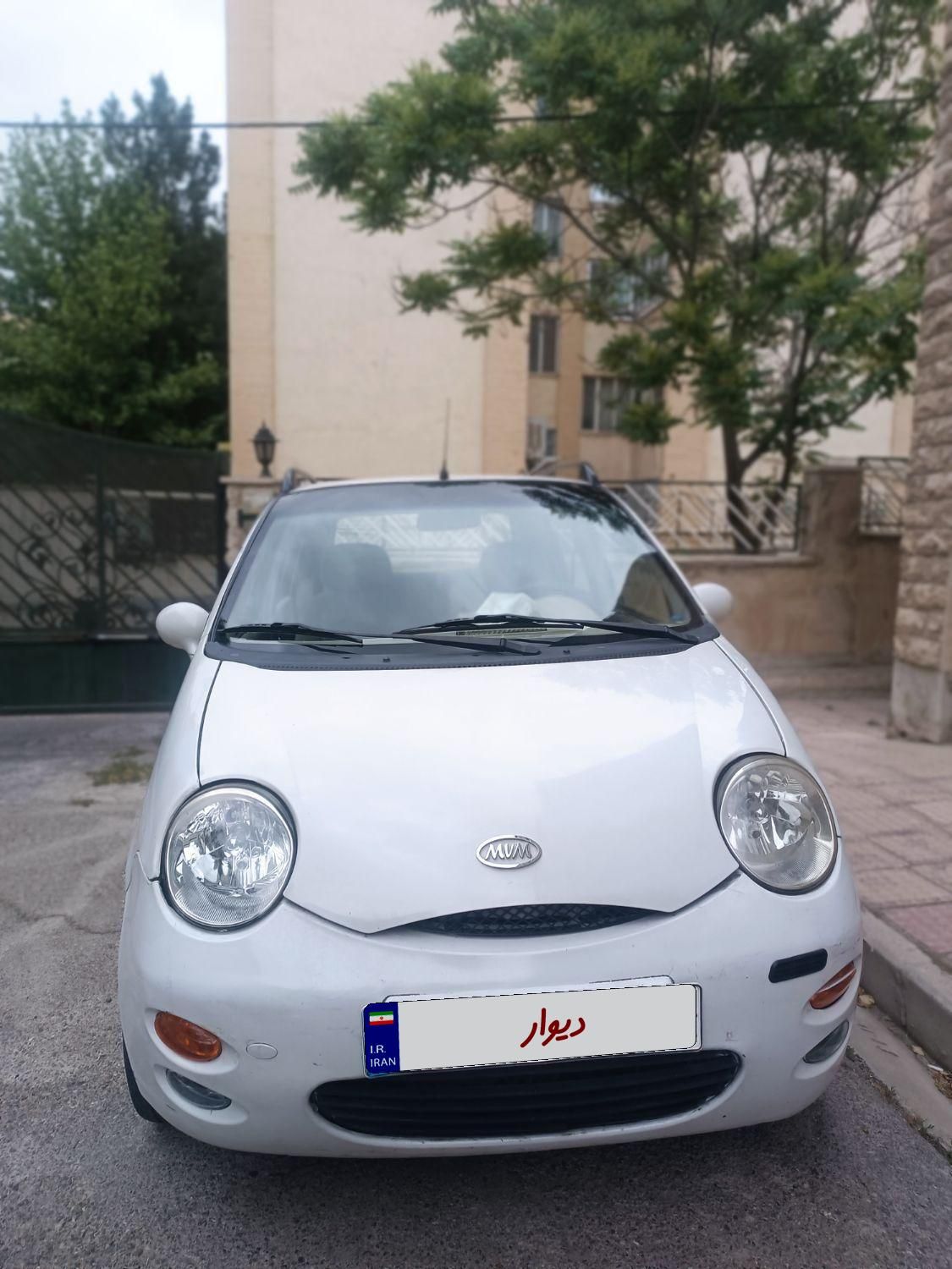 ام وی ام 110 چهار سیلندر دنده ای - 2015