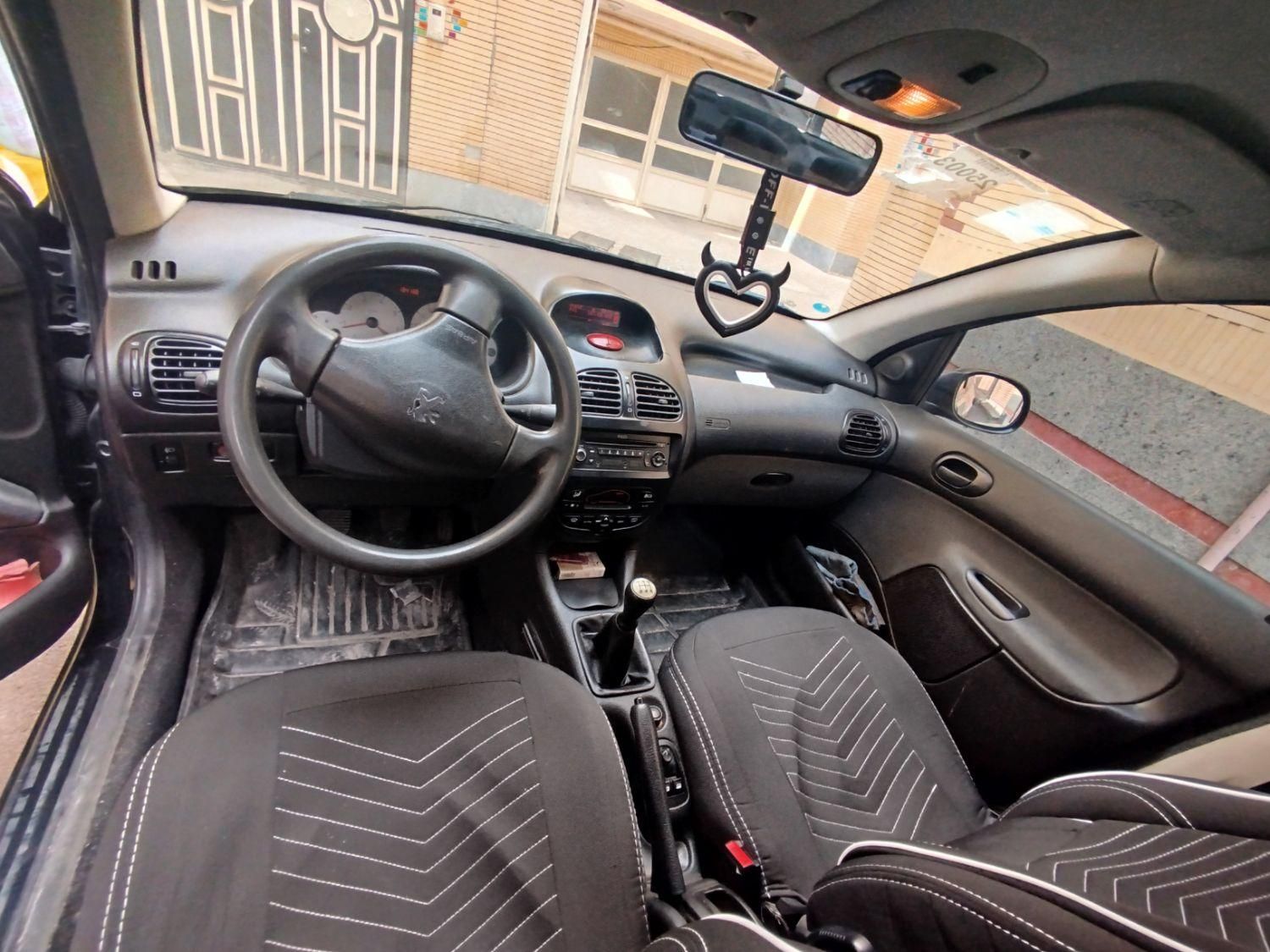 پژو 206 SD v8 - 1393