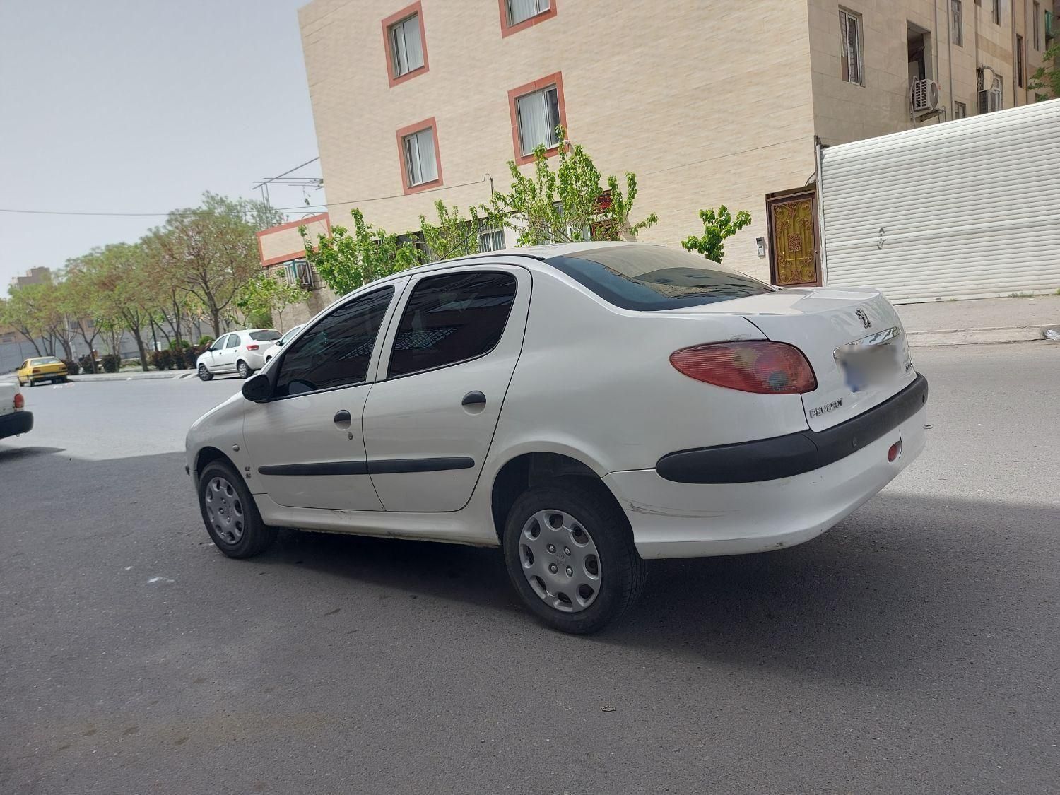 پژو 206 SD v8 - 1392