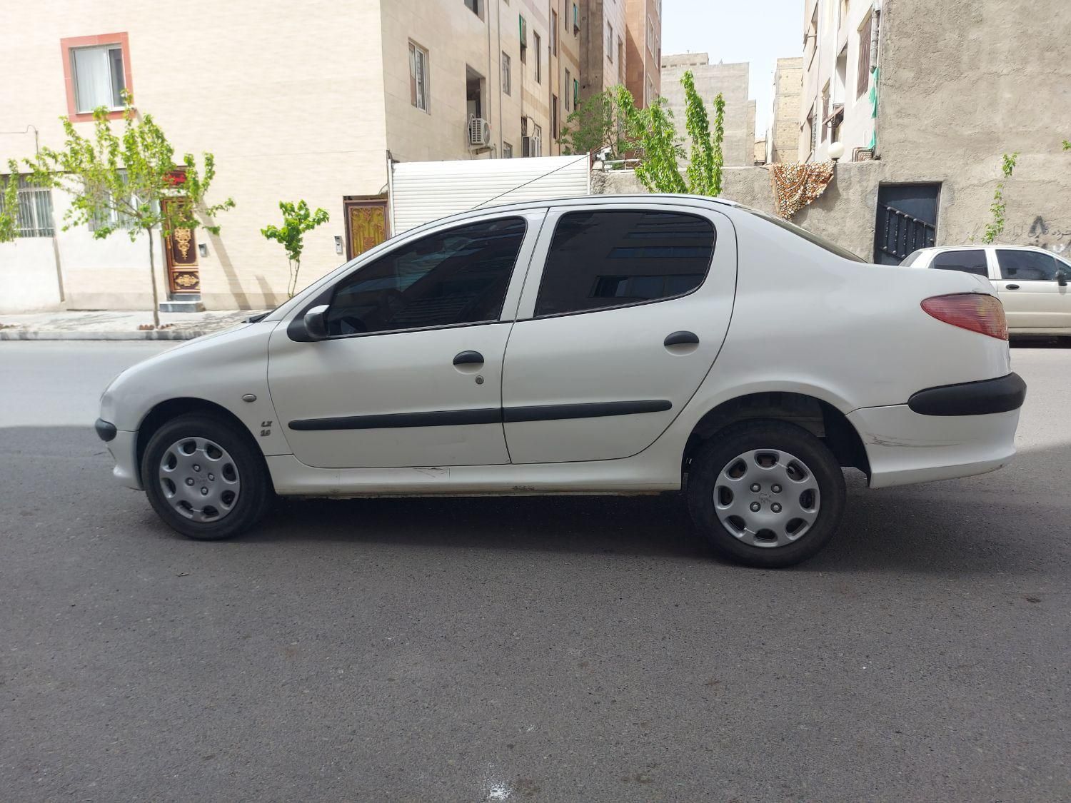 پژو 206 SD v8 - 1392