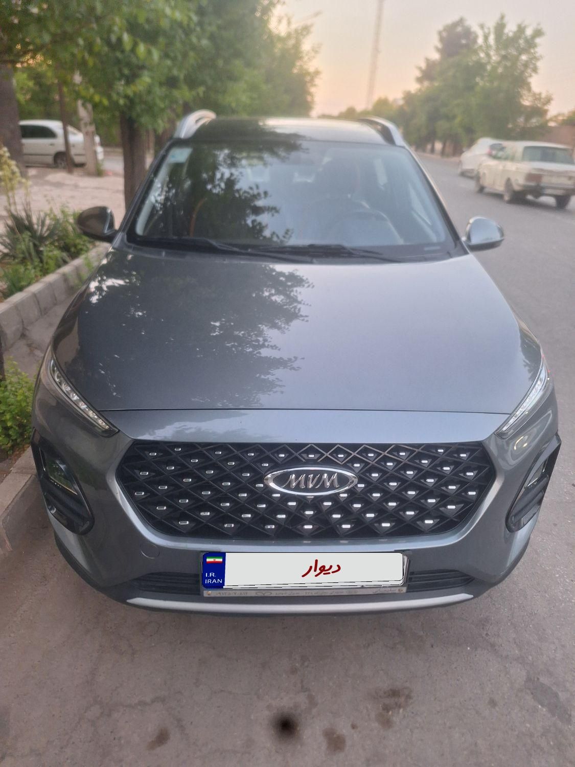 خودرو ام وی ام، X22 آگهی ann_18053338