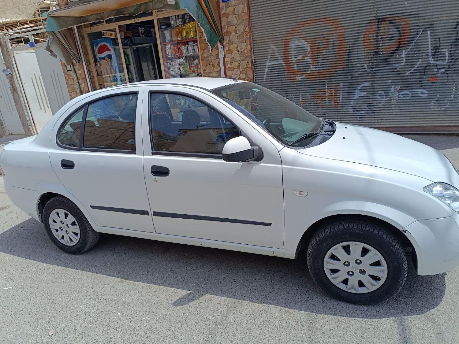 تیبا صندوق دار SX - 1399