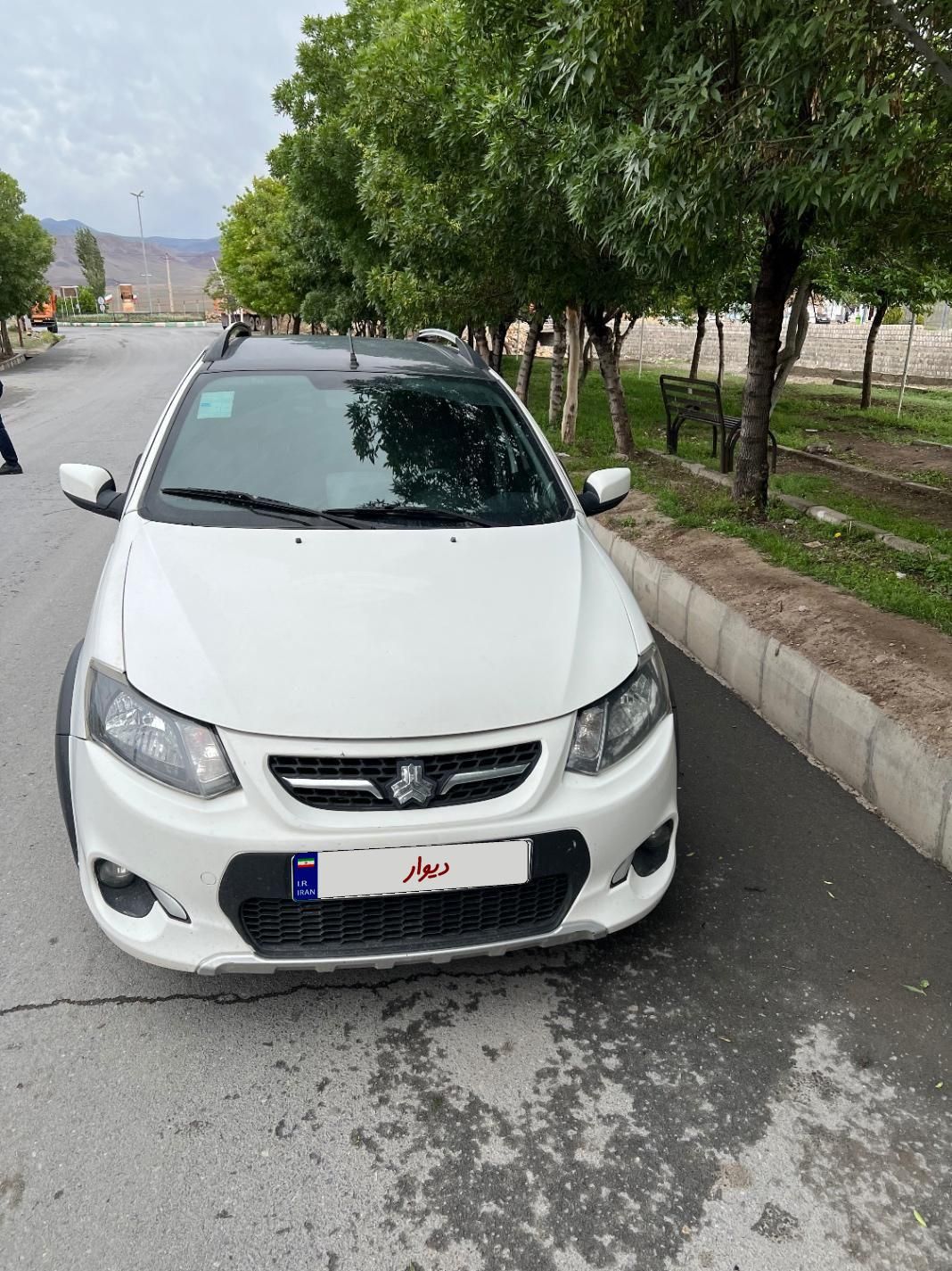 خودرو کوییک، R آگهی ann_18054778