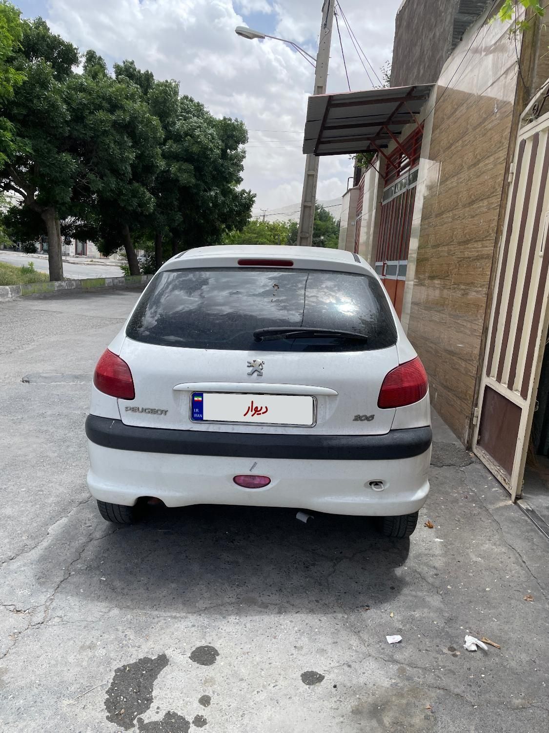 پژو 206 تیپ 3 - 1390