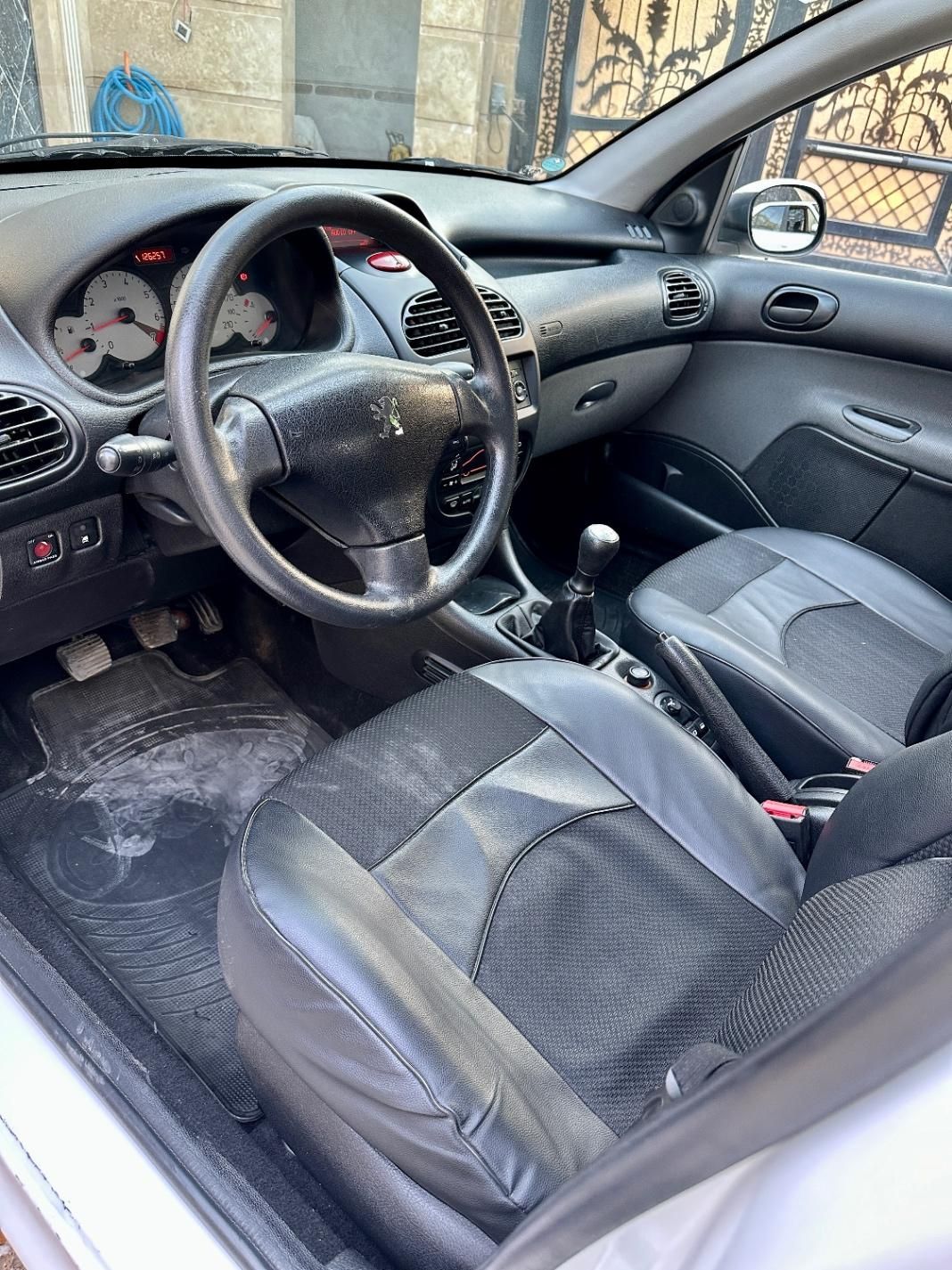 پژو 206 SD v8 - 1400