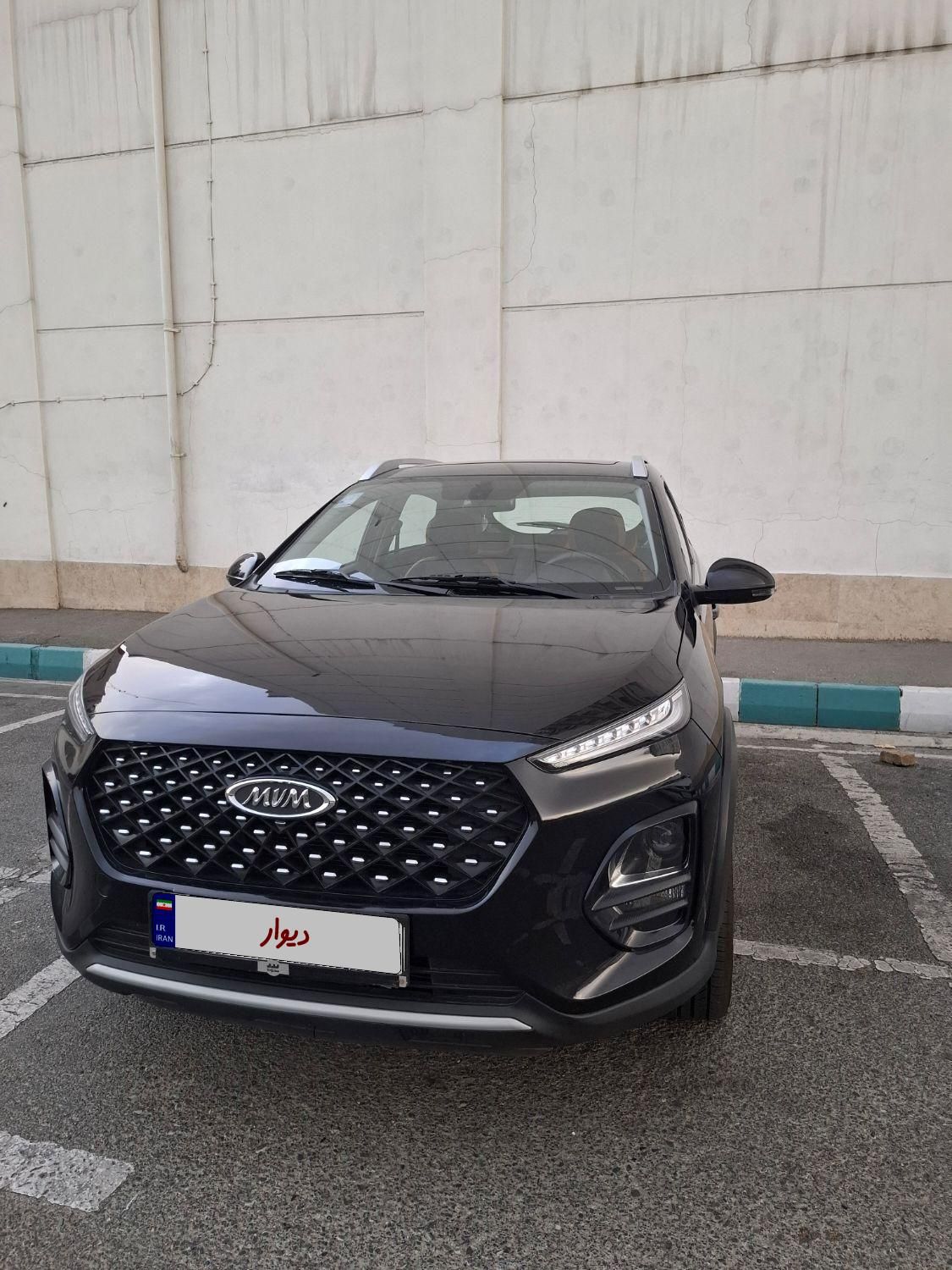 خودرو ام وی ام، X22 آگهی ann_18056402