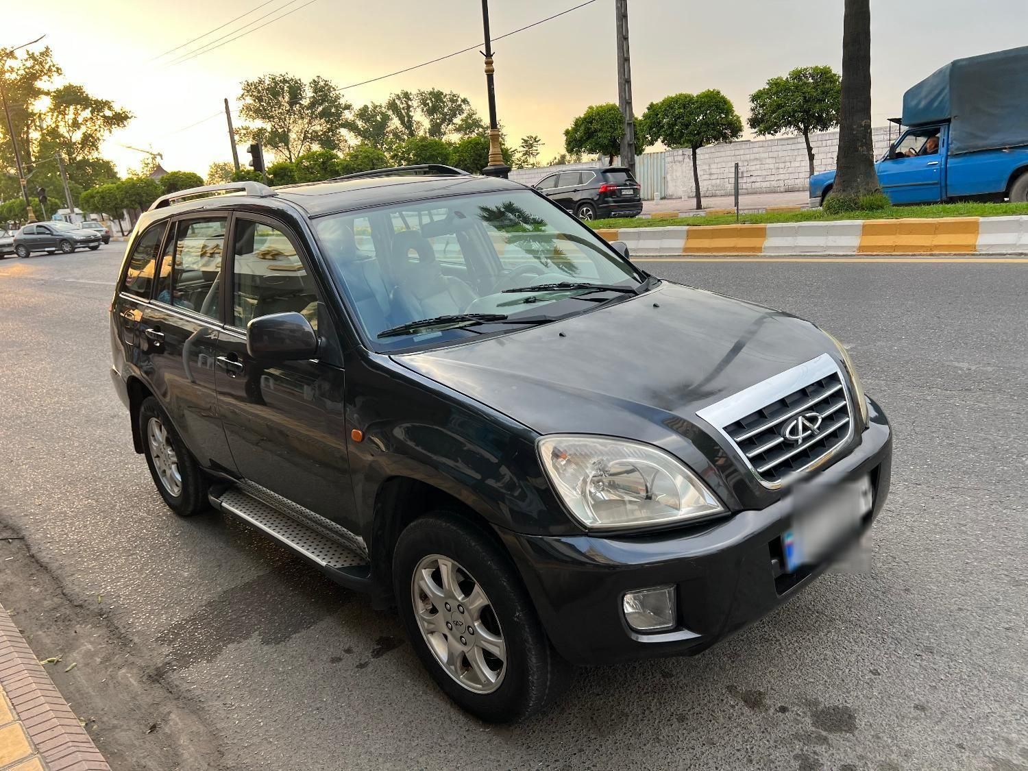 خودرو ام وی ام، X33 آگهی ann_18056507