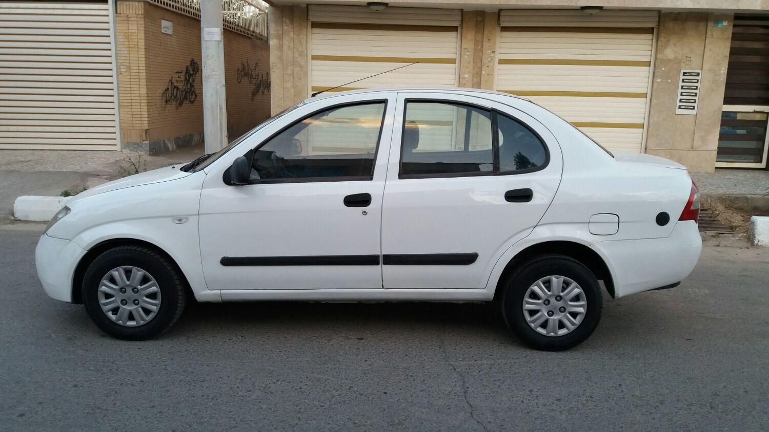 تیبا صندوق دار SX - 1393