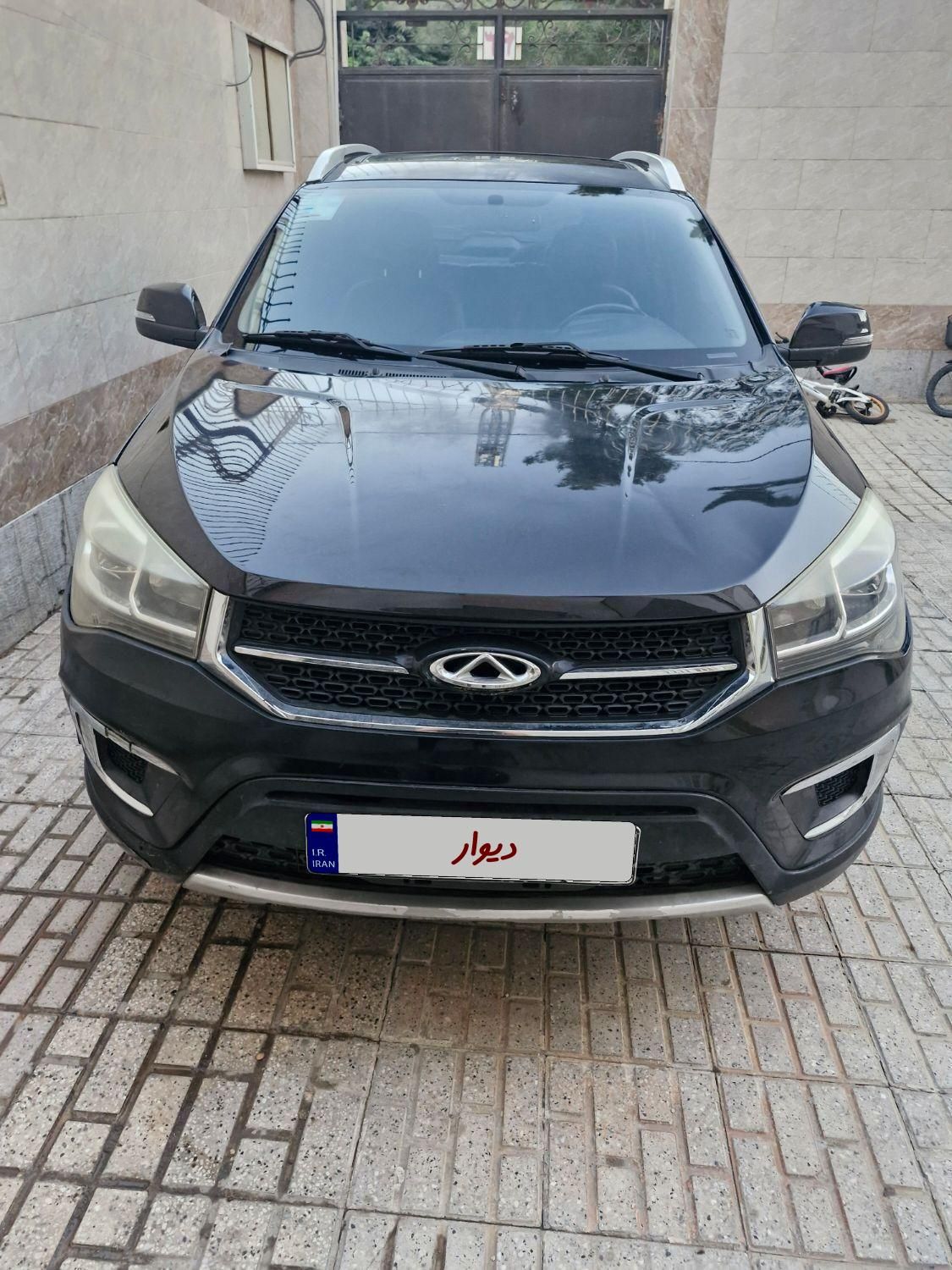 خودرو ام وی ام، X22 آگهی ann_18056753