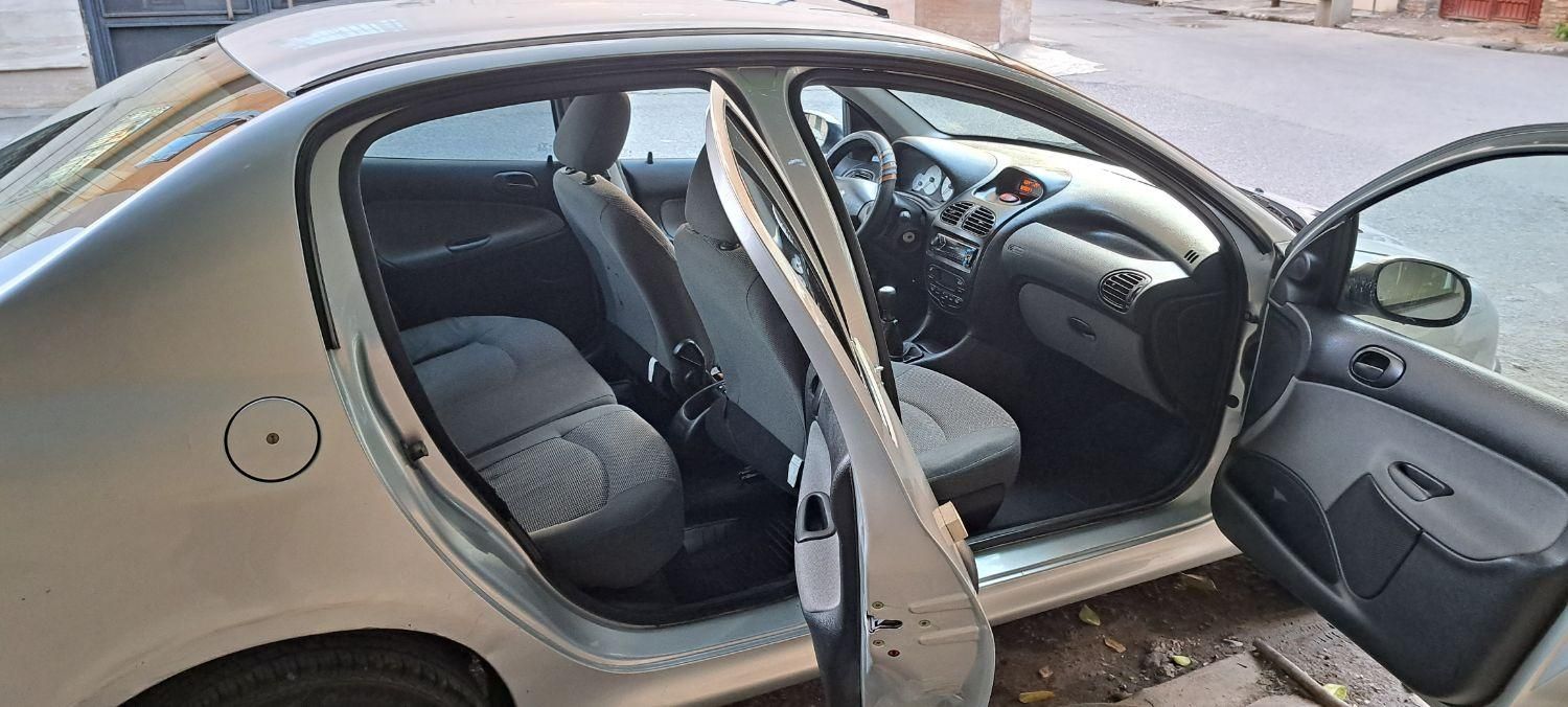 پژو 206 SD v8 - 1393
