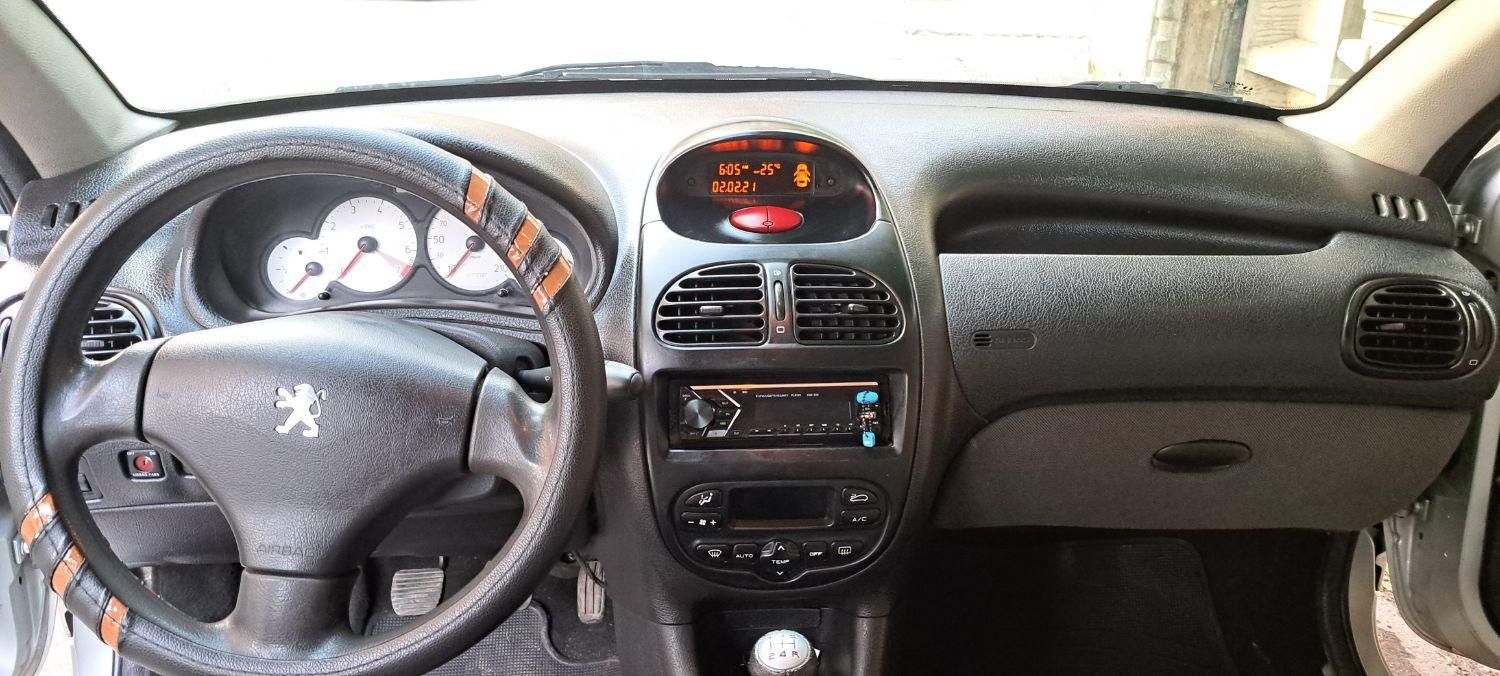 پژو 206 SD v8 - 1393