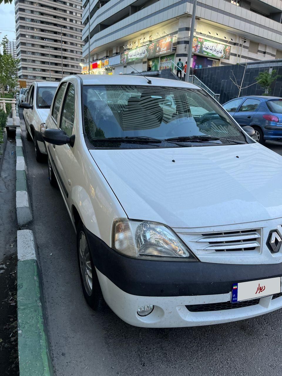 خودرو رنو، پارس تندر آگهی ann_18057298