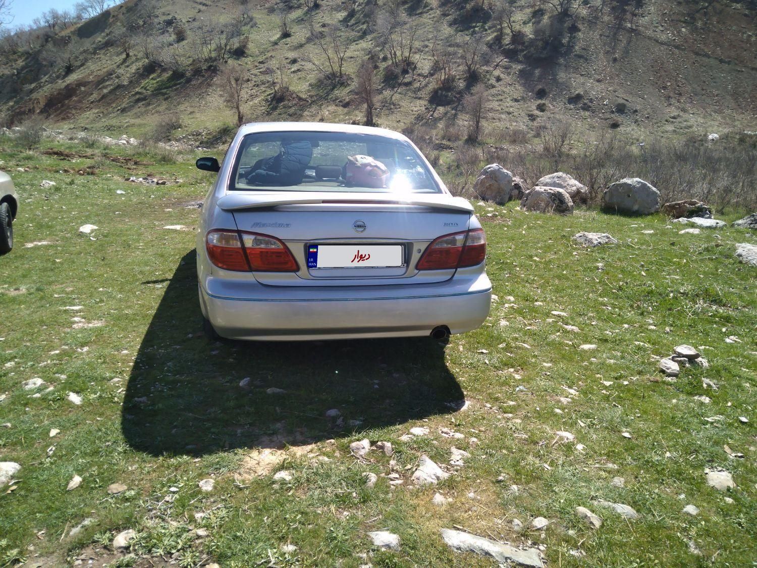 نیسان ماکسیما دنده‌ای - 2003