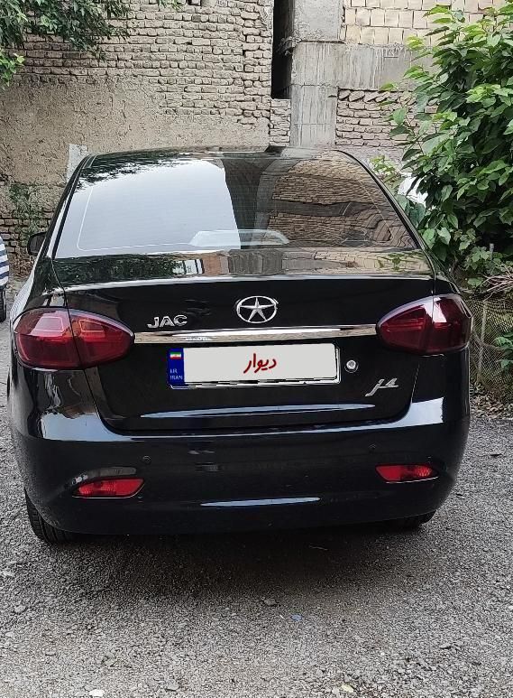خودرو جک، J4 آگهی ann_18058326