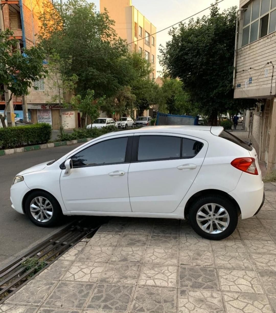 برلیانس H220 دنده‌ای - 2020