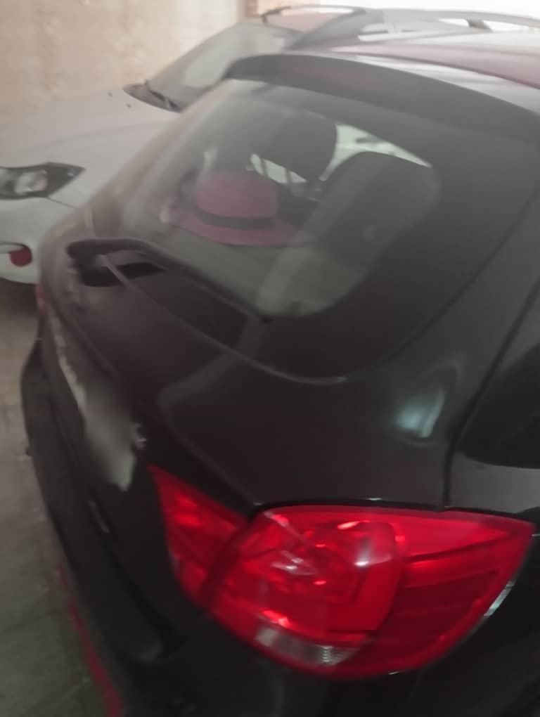 خودرو کوییک، R آگهی ann_18058862