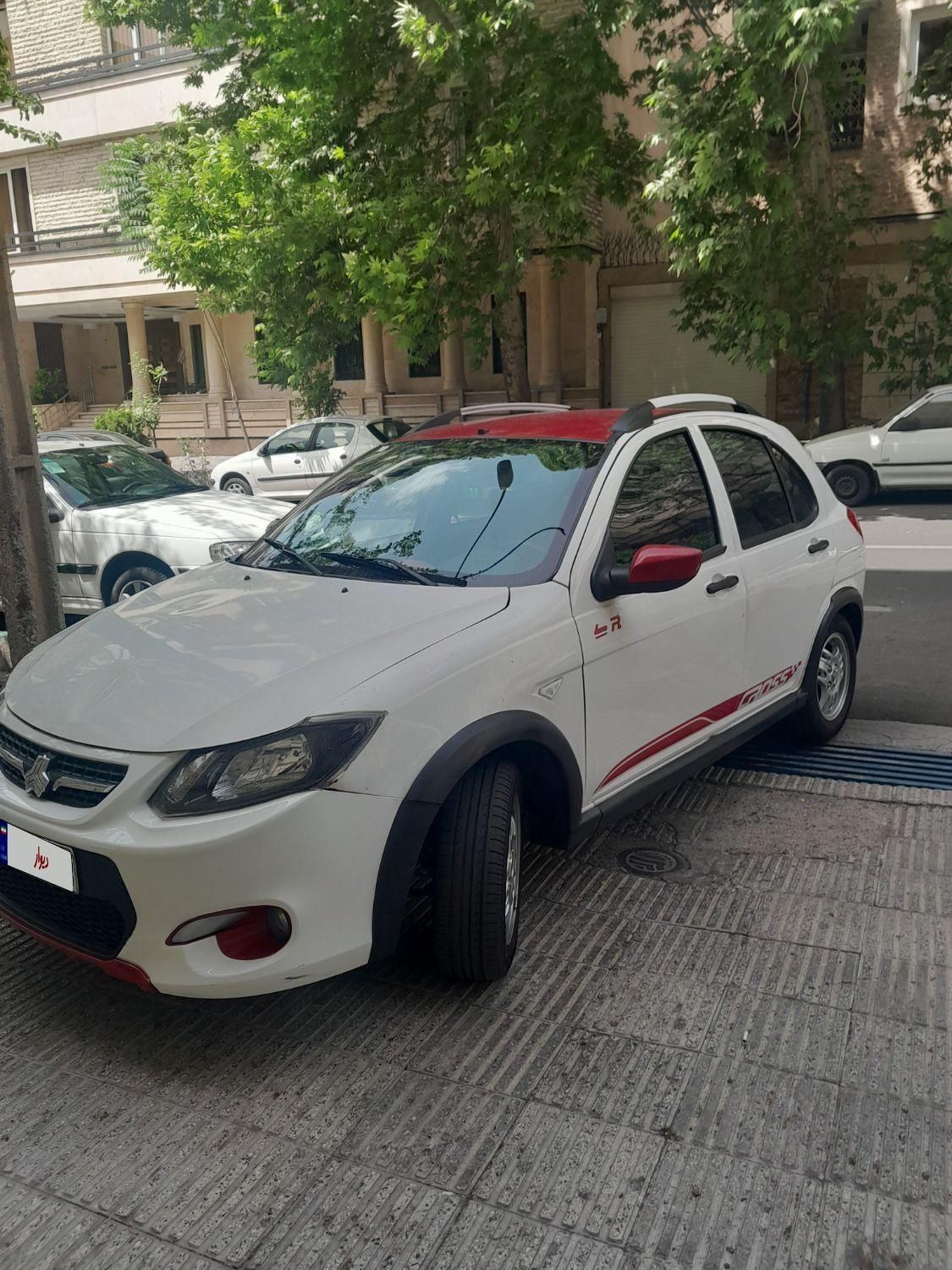 خودرو کوییک، R آگهی ann_18058912