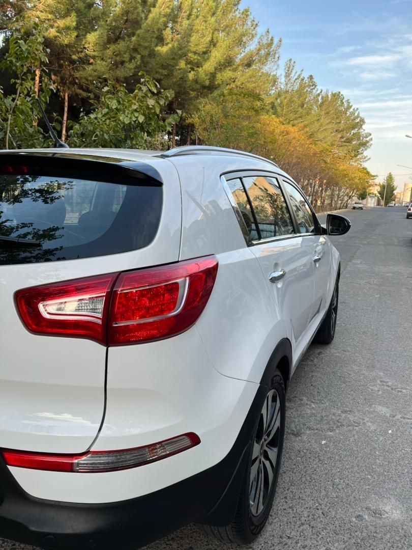 کیا اسپورتیج 4 سیلندر 2400cc - 2012