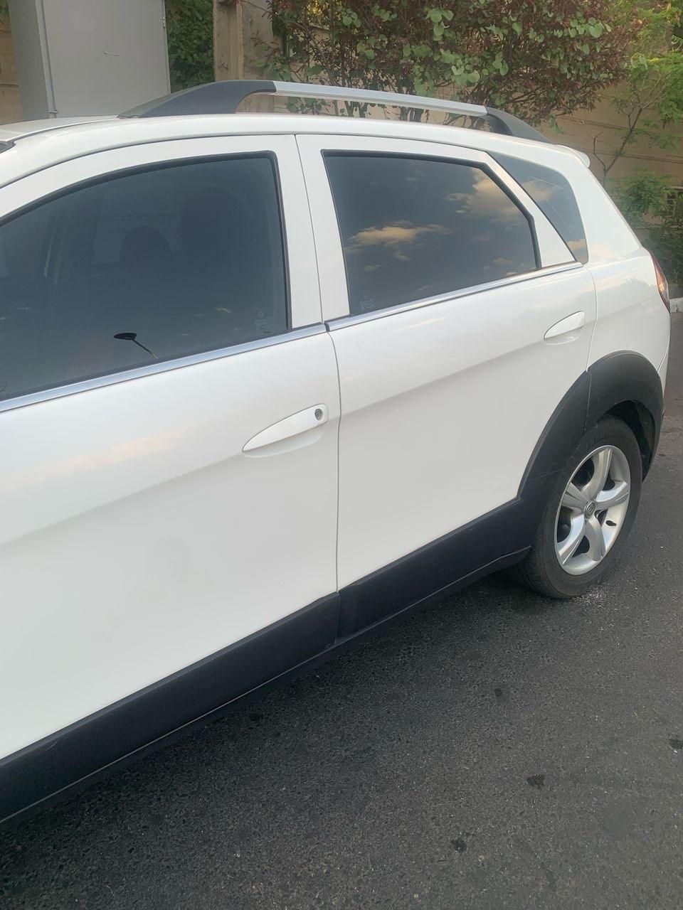 خودرو دانگ فنگ، H30 کراس آگهی ann_18059012