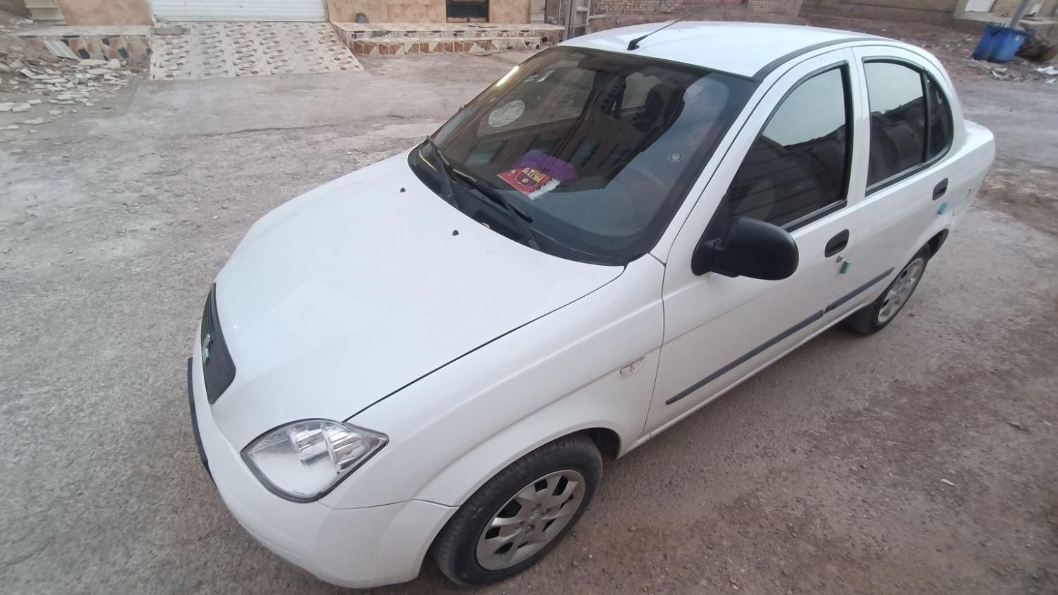 تیبا صندوق دار SX - 1398