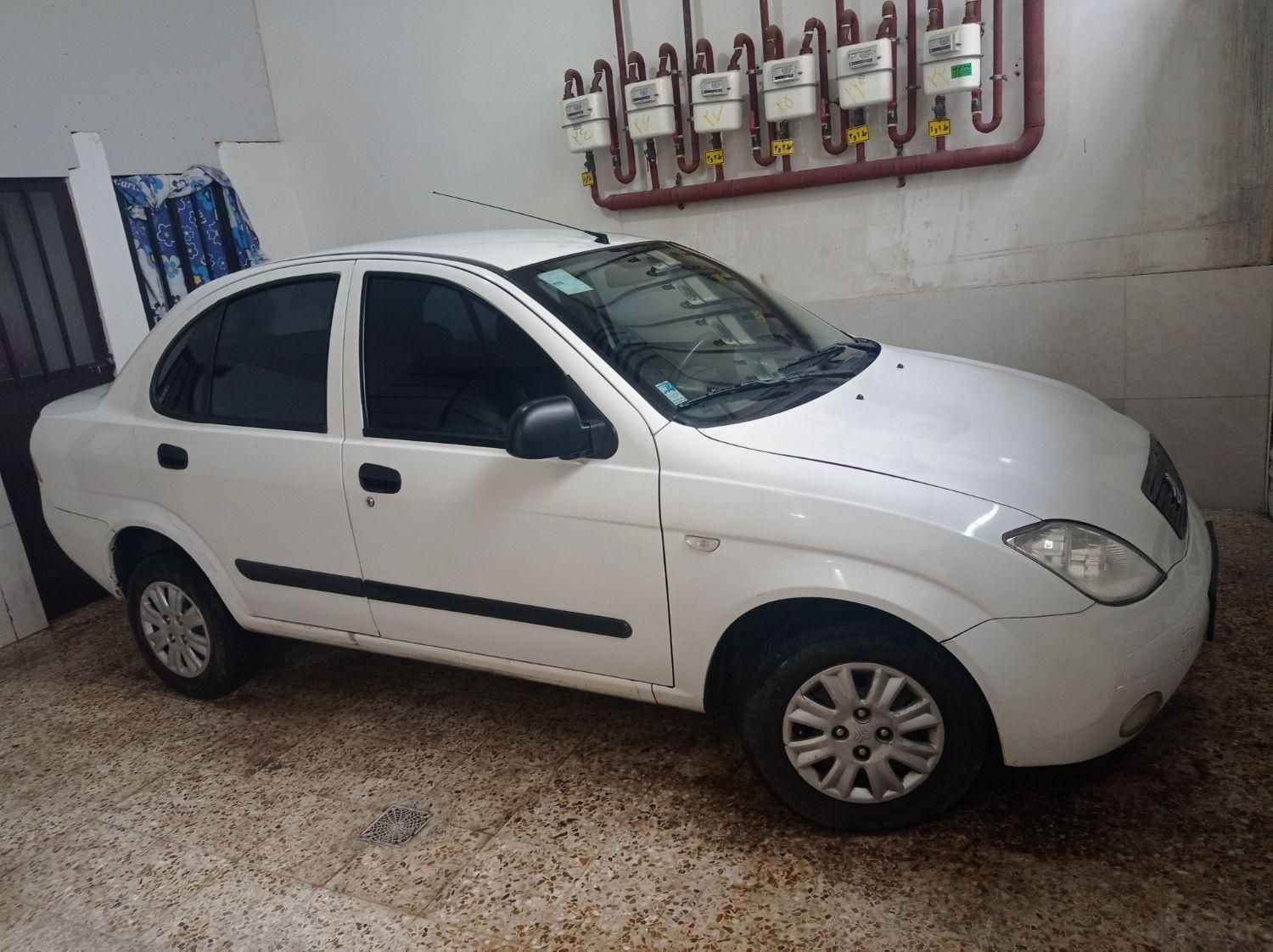 تیبا صندوق دار SX - 1394