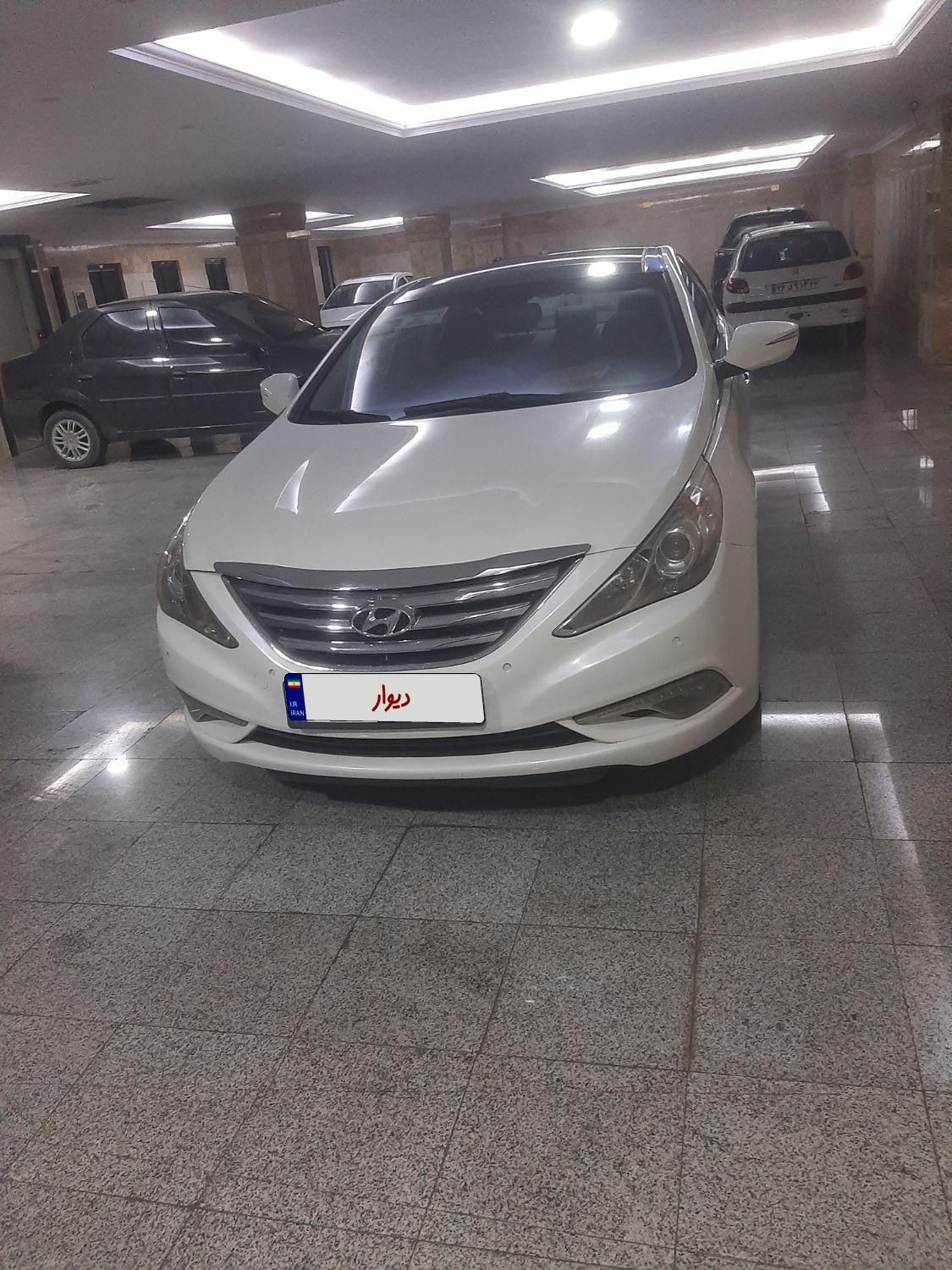 هیوندای سوناتا فول YF - 2014