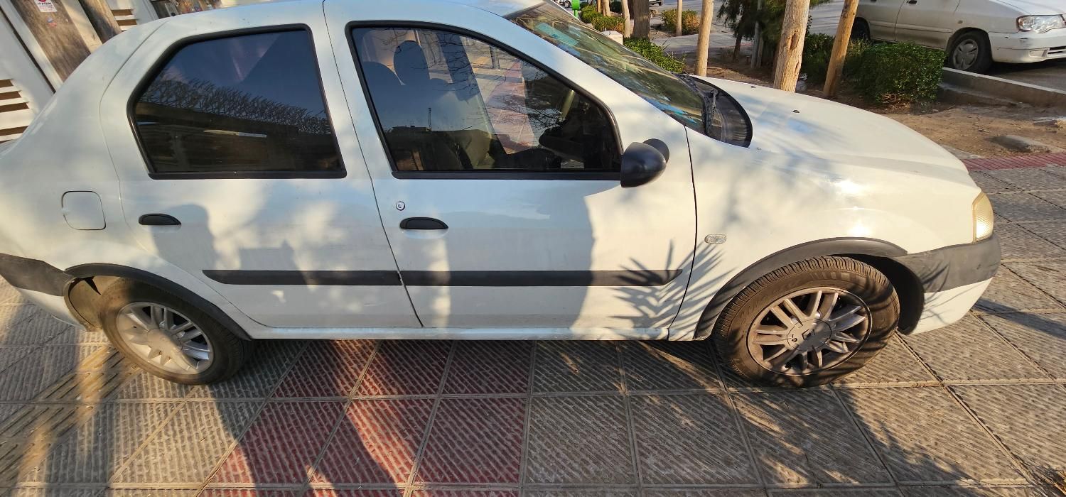 خودرو رنو، پارس تندر آگهی ann_18059452