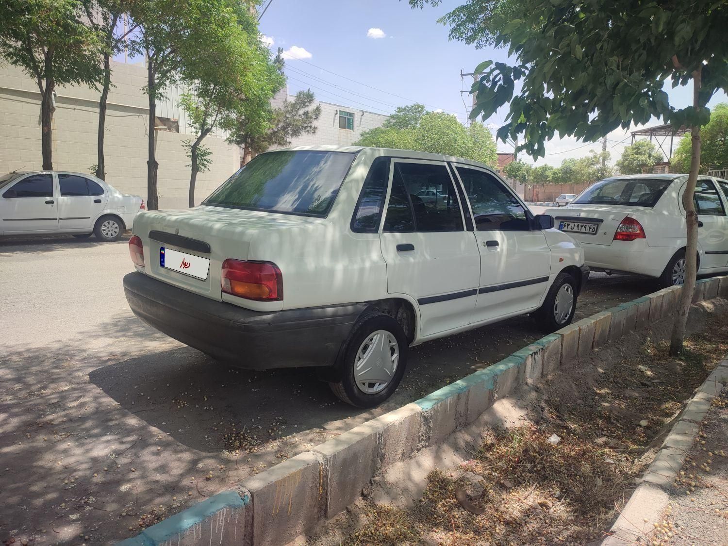 پراید صبا دنده‌ای - 1375