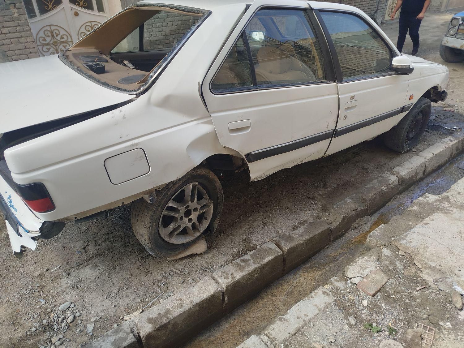 پژو پارس سال - 1393