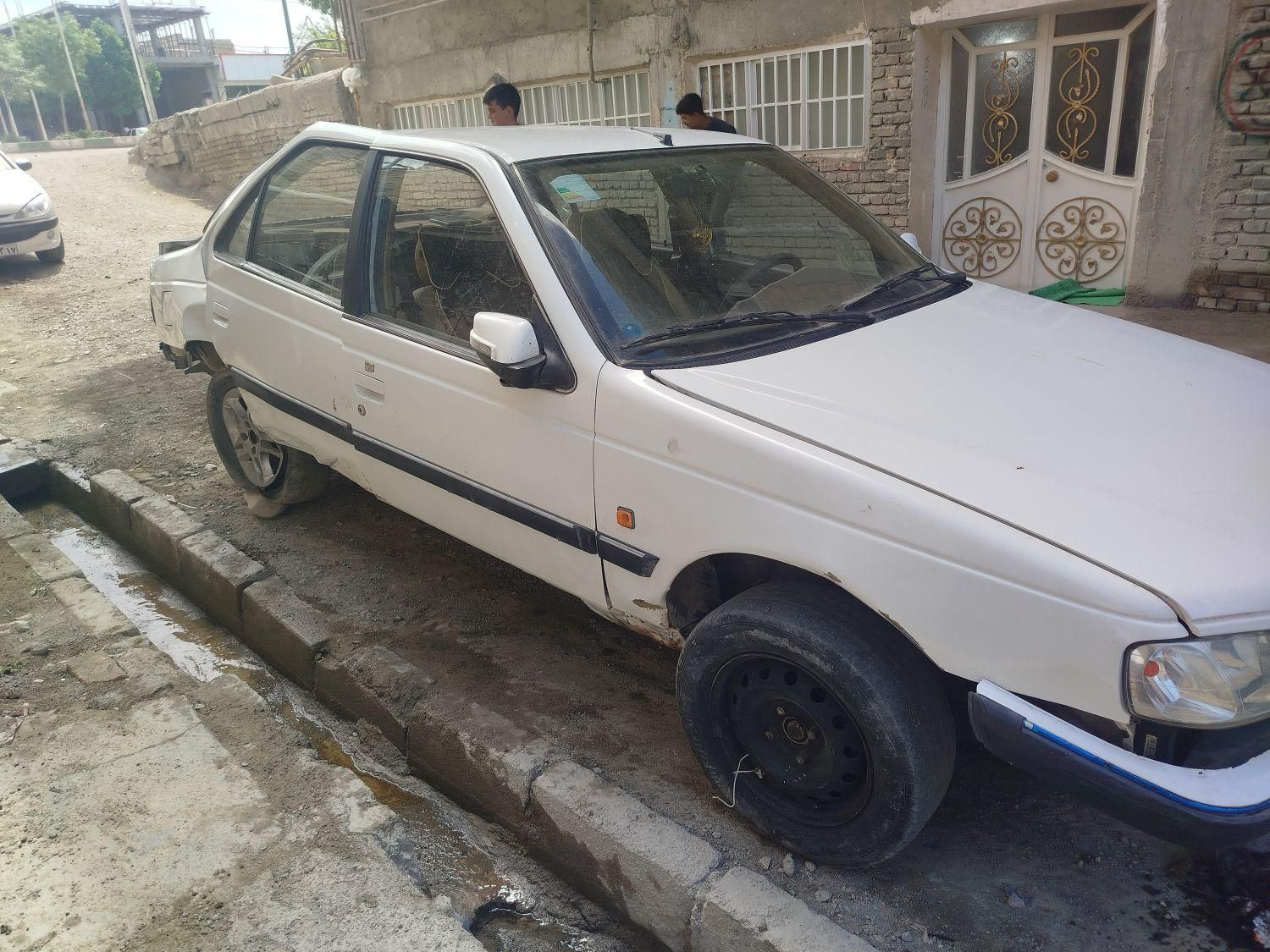 پژو پارس سال - 1393