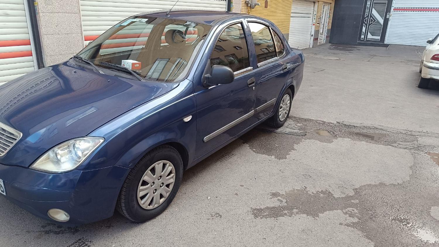 تیبا صندوق دار SX - 1394