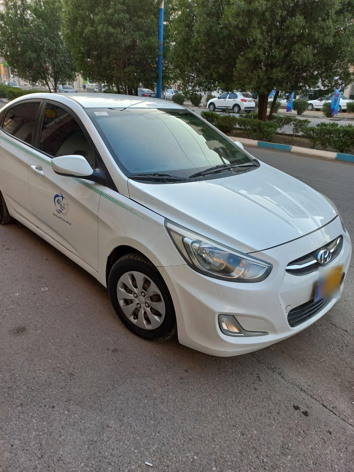 هیوندای اکسنت 1.6 لیتر ساده - 2017
