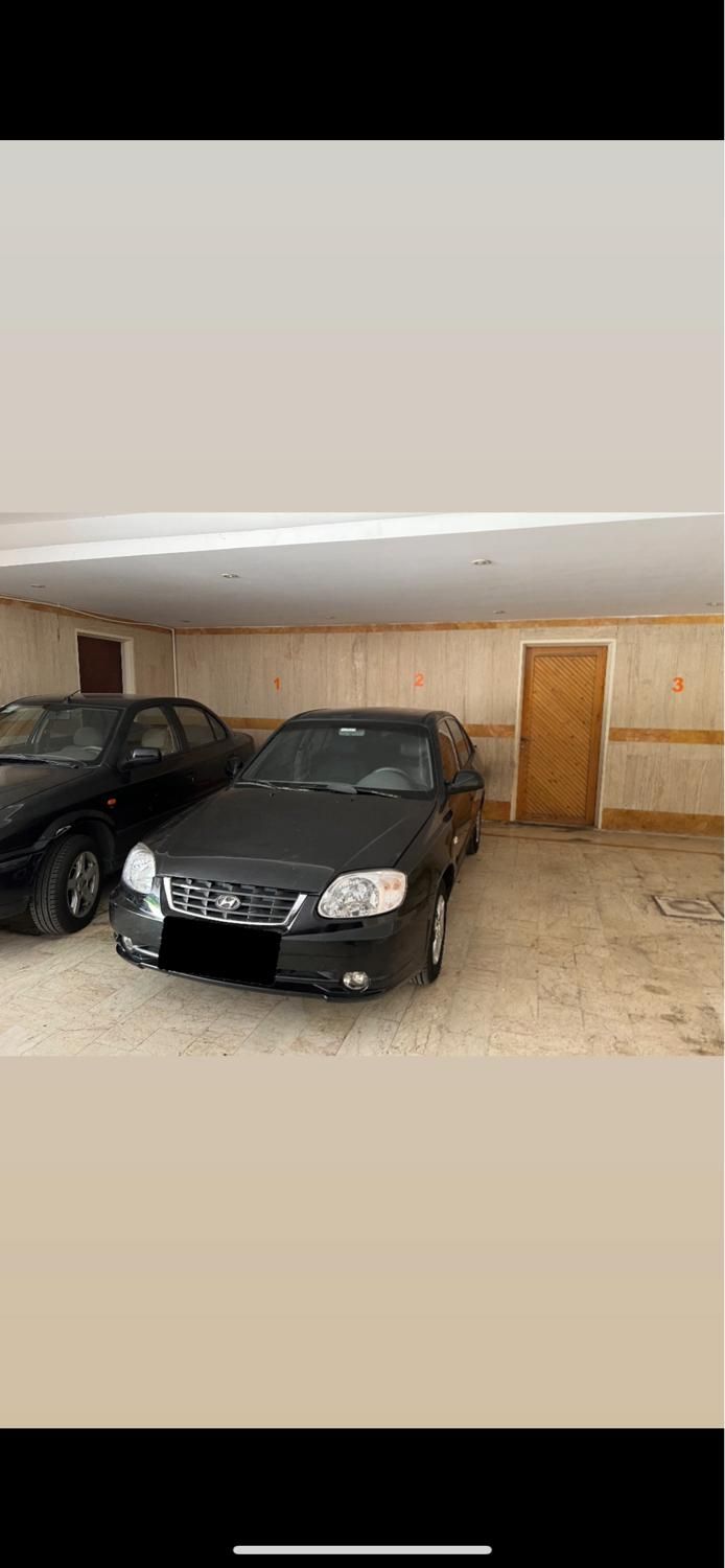 هیوندای ورنا دنده‌ ای - 2005
