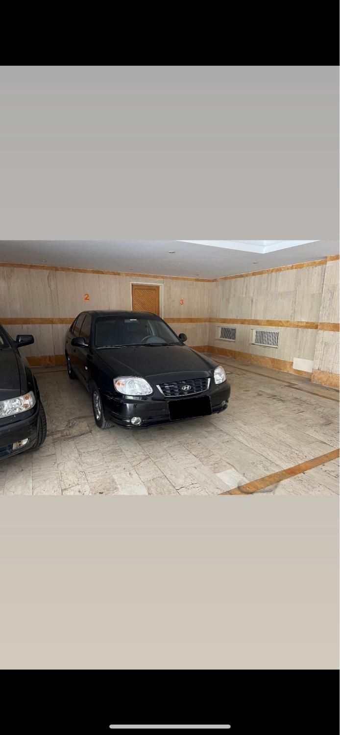 هیوندای ورنا دنده‌ ای - 2005
