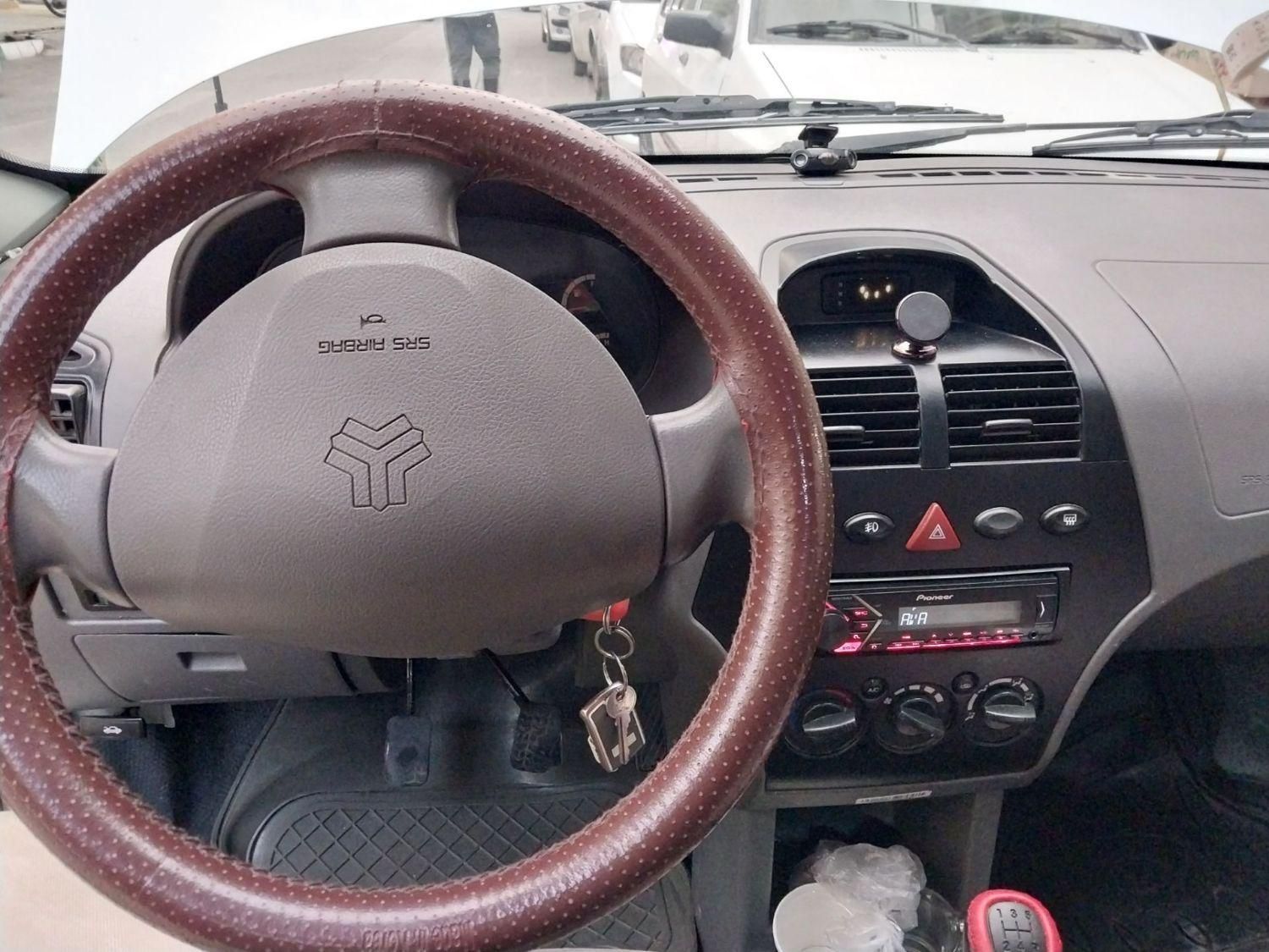 تیبا صندوق دار SX - 1393