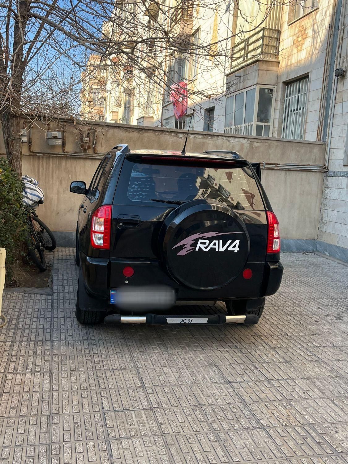 خودرو ام وی ام، X33 آگهی ann_18061859