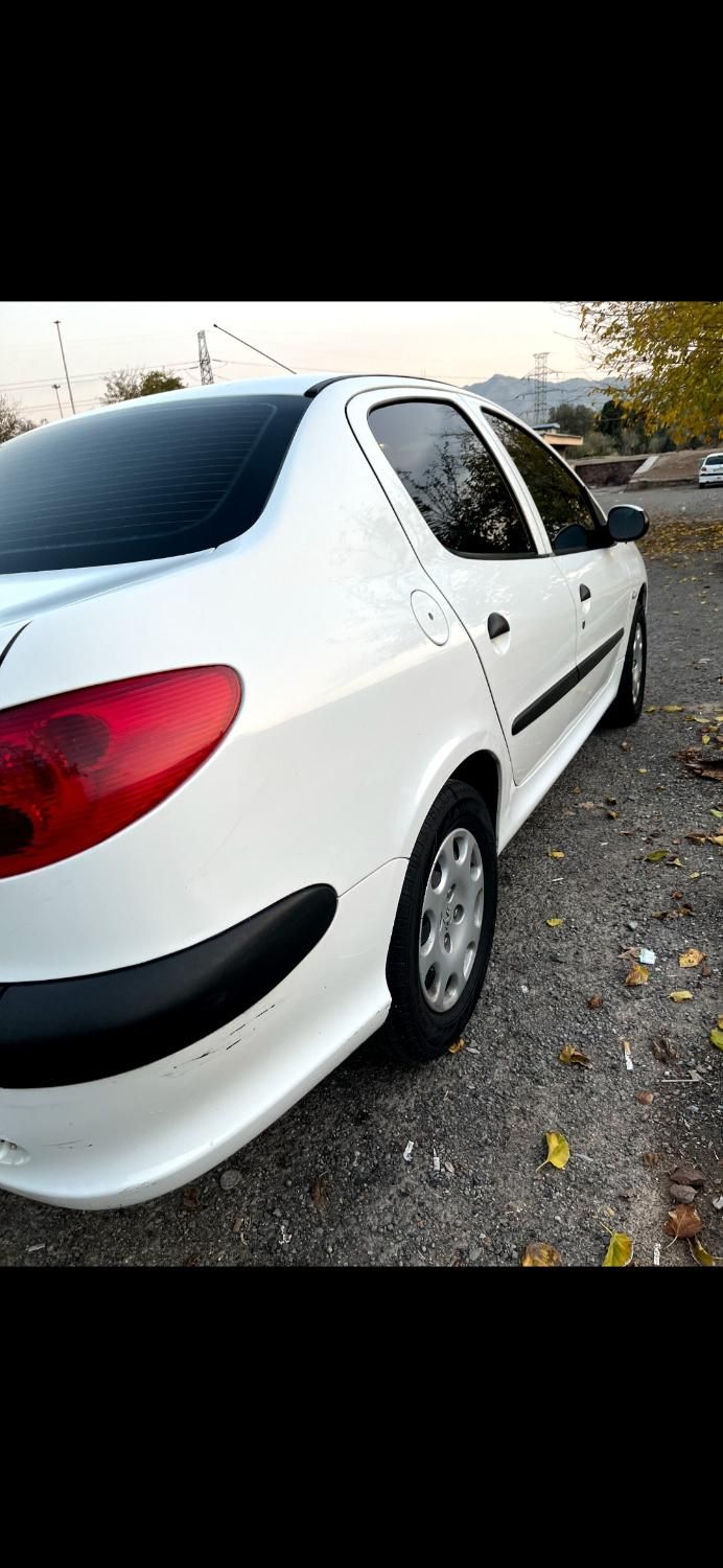 پژو 206 SD v8 - 1395