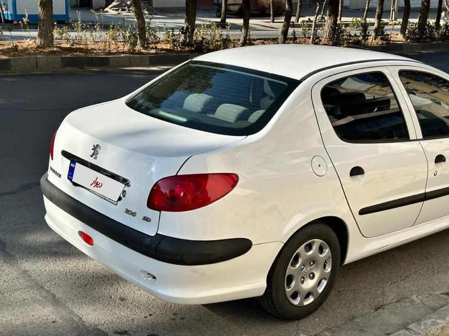 پژو 206 SD v8 - 1395