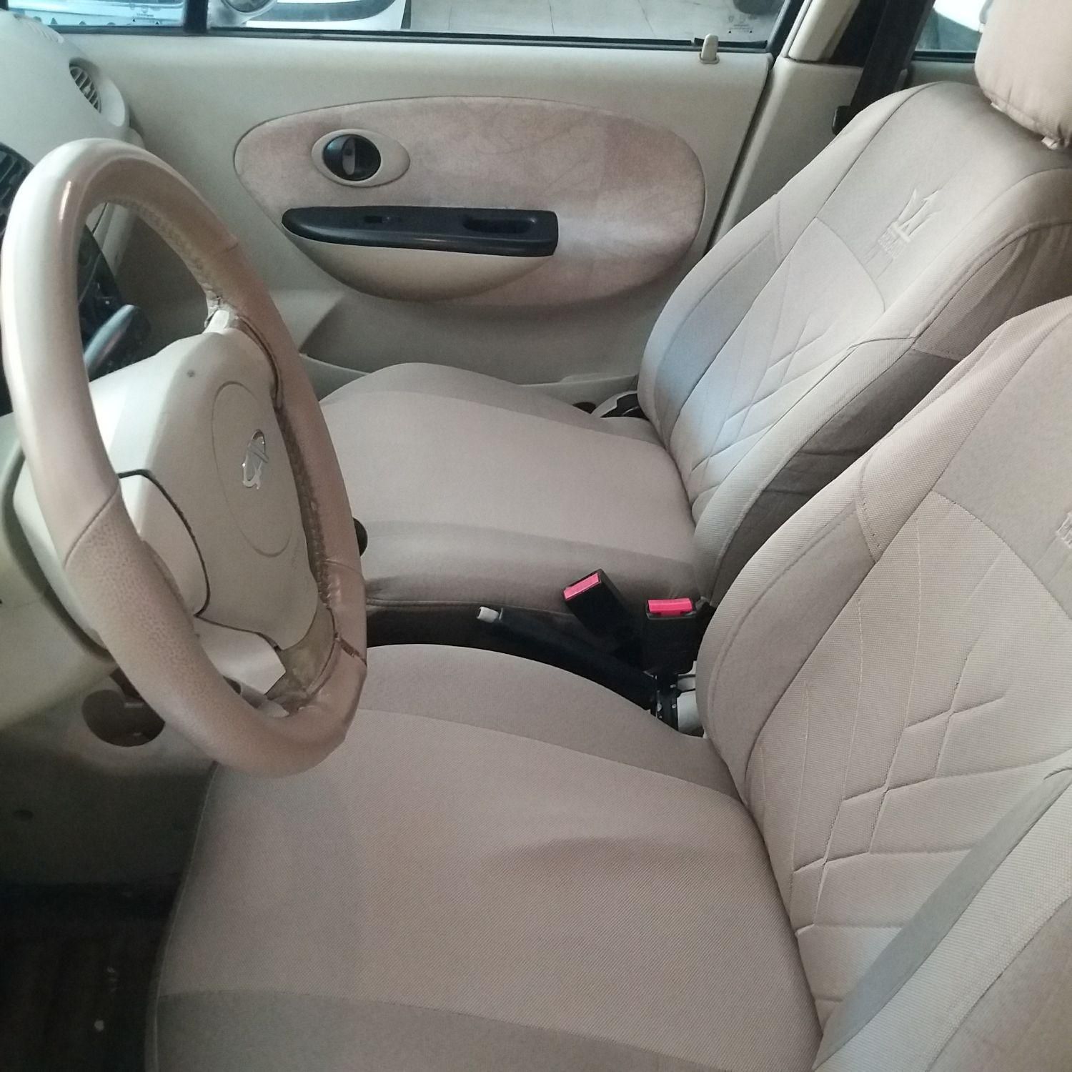 ام وی ام 110 چهار سیلندر دنده ای - 2012