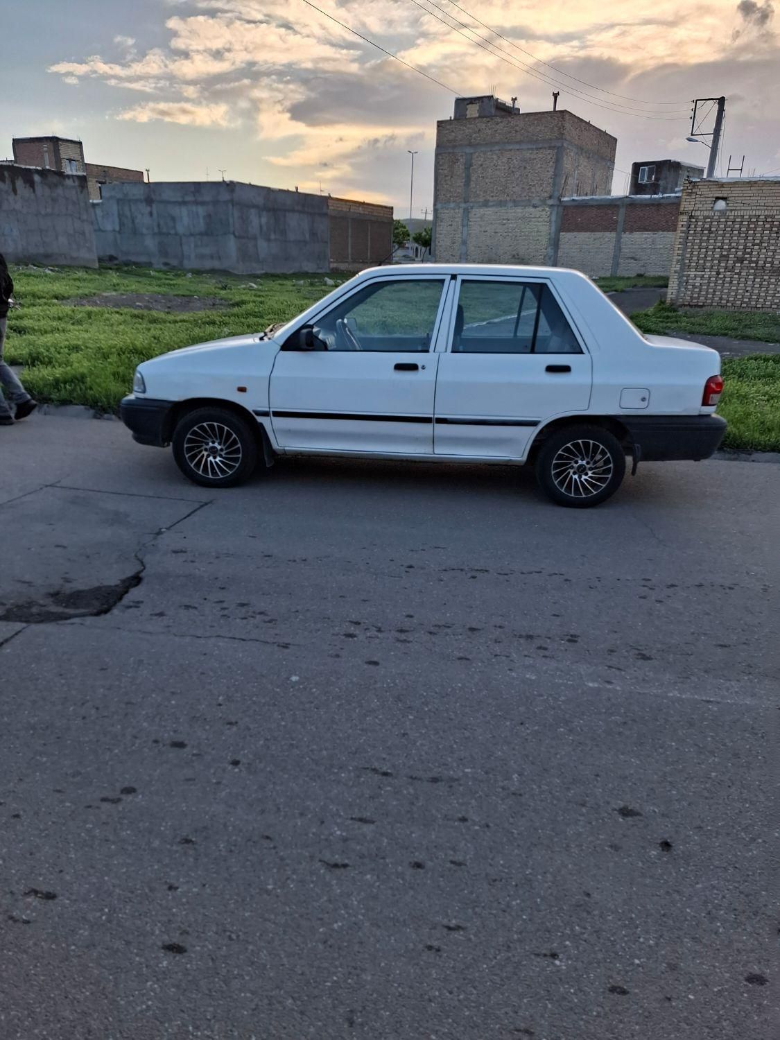 پراید 131 SE - 1394